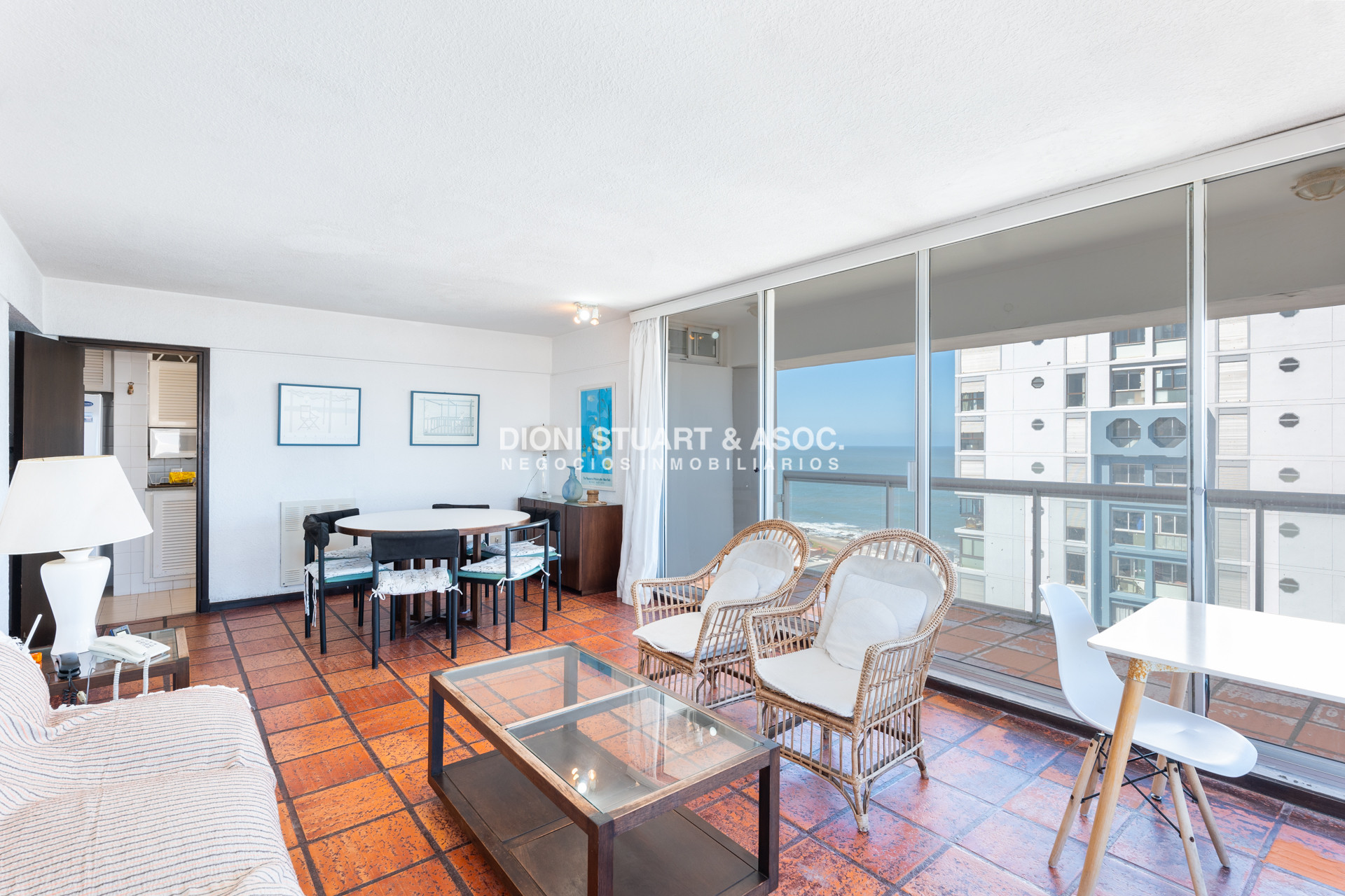 Apartamento ID.751 - Apartamento en Peninsula - 2 Dormitorios - Piso Alto - Torre Plaza