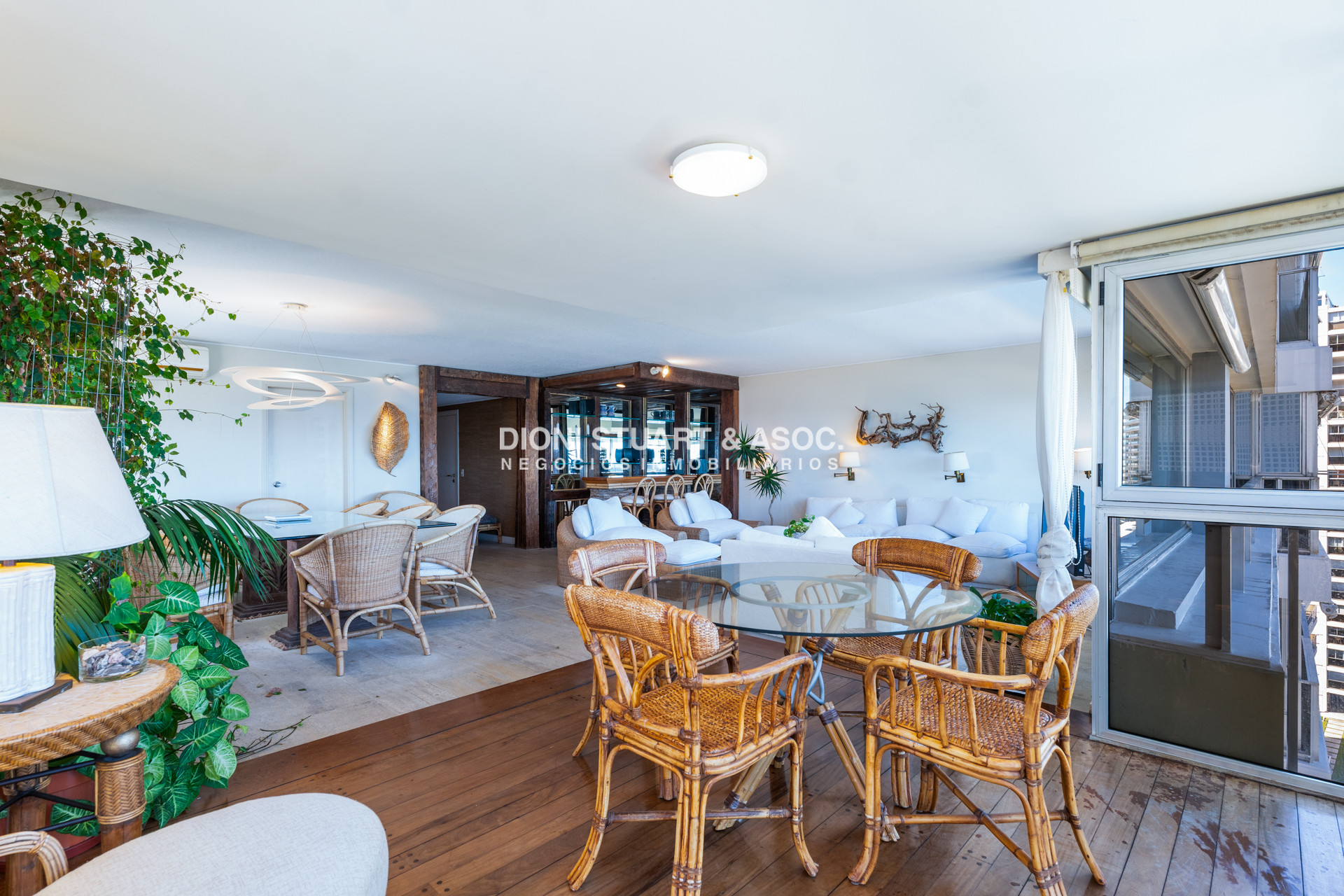 Apartamento ID.936 - DEPARTAMENTO EN VENTA EN TUNQUELEN II RECICLADO - 3 DORMITORIOS + DEP. SERV.