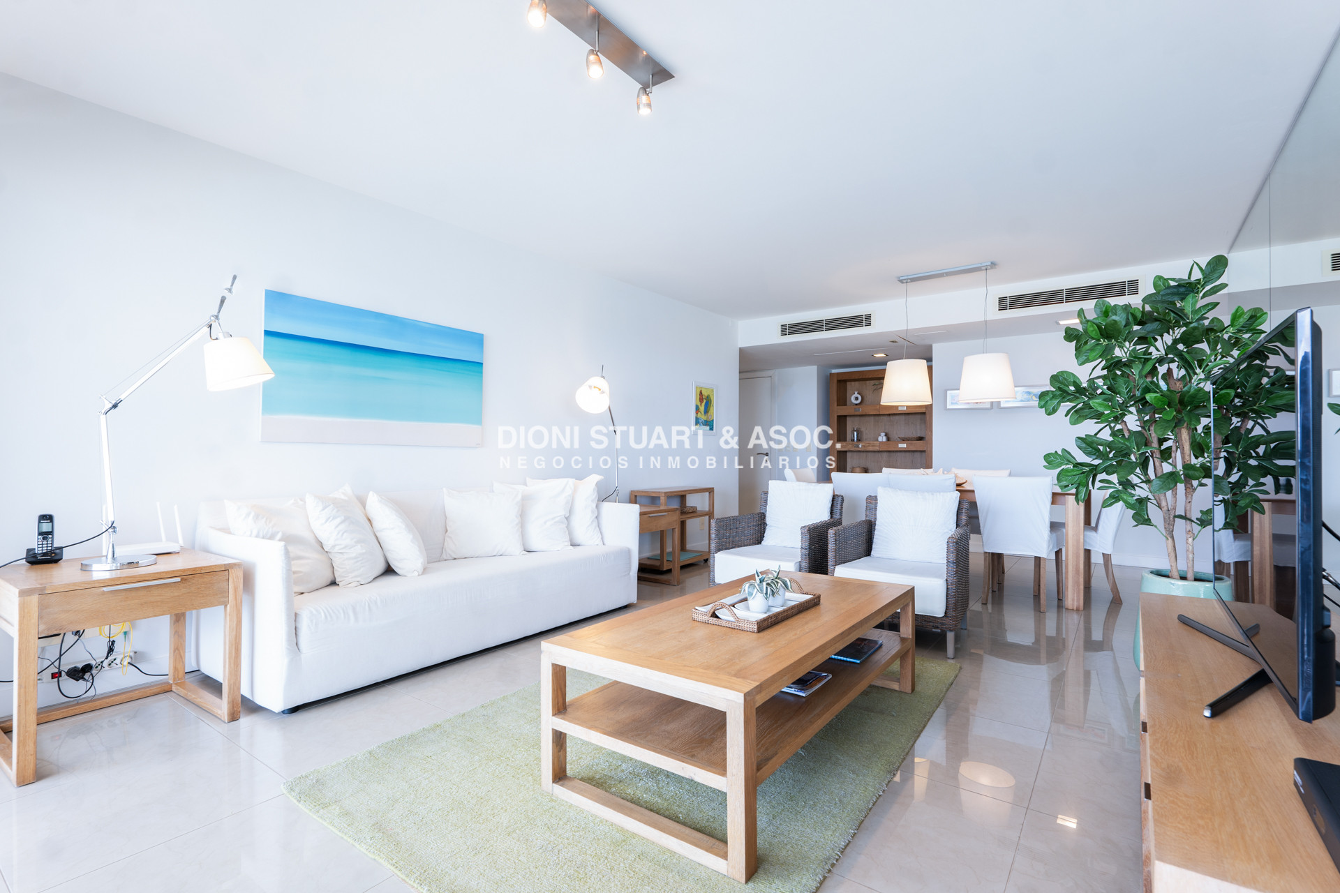 Apartamento ID.1082 - ALQUILER TEMPORADA - ANUAL O INVERNAL - APARTAMENTO EN TORRE AQUARELA - 3 DORMITORIOS EN SUITE - PLAYA MANSA