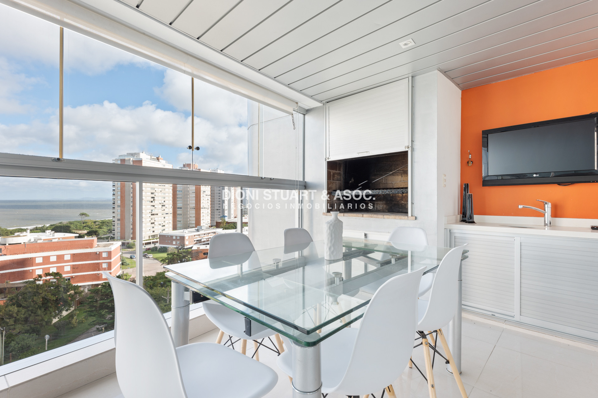 Apartamento ID.660 - Alquiler Anual o Invernal - Temporada  - Miami Boulevard I - 2 Dormitorios - Todos los Amenities - Playa Mansa