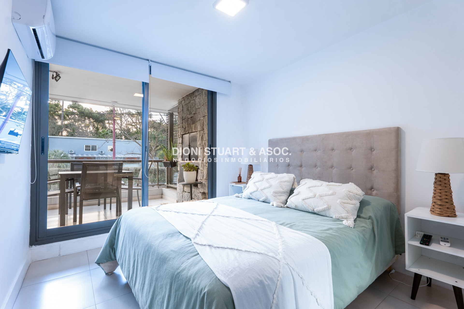 Apartamento ID.1050 - VENTA APARTAMENTO 1 DORM Y MEDIO CON PARRILLERO - EDIFICIO UNIQUE 