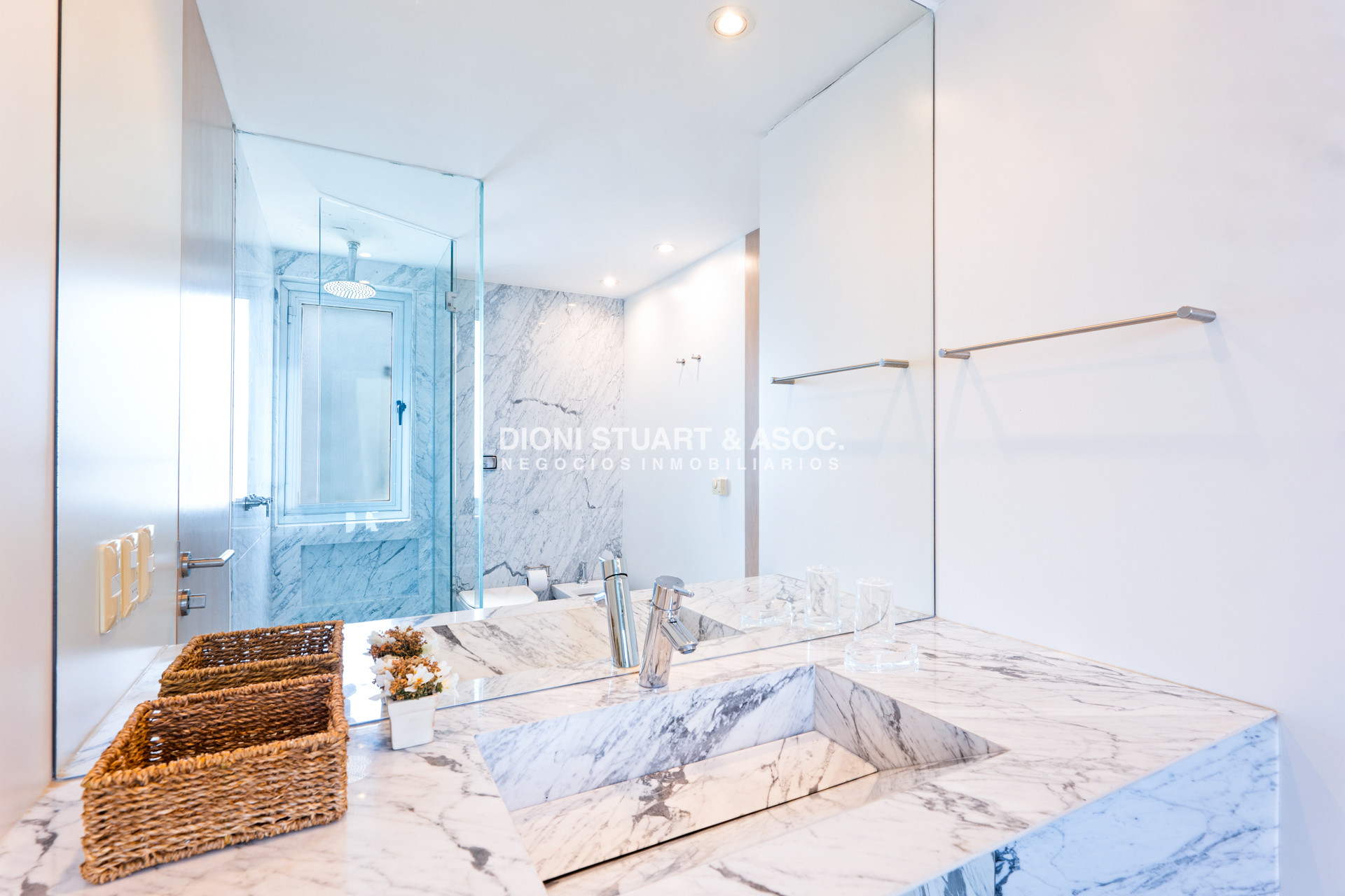 Apartamento ID.756 - DEPARTAMENTO PRIMERA LINEA BRAVA - 4 DORMS EN SUITE - MYTHOS