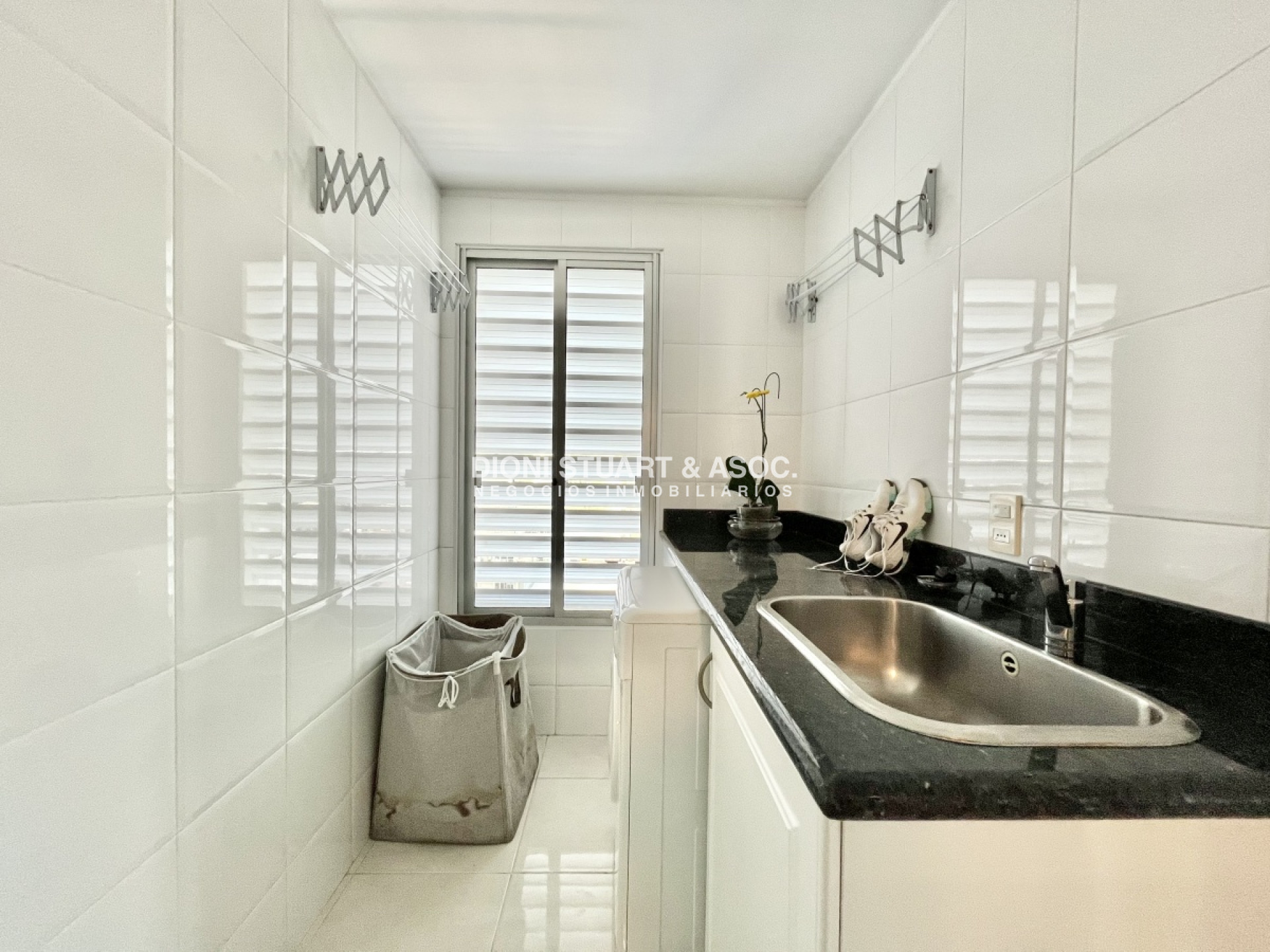Apartamento ID.56 - Millenium Tower En Venta - Piso Alto Esquinero - 3 Dormitorios + Dependencia - 
