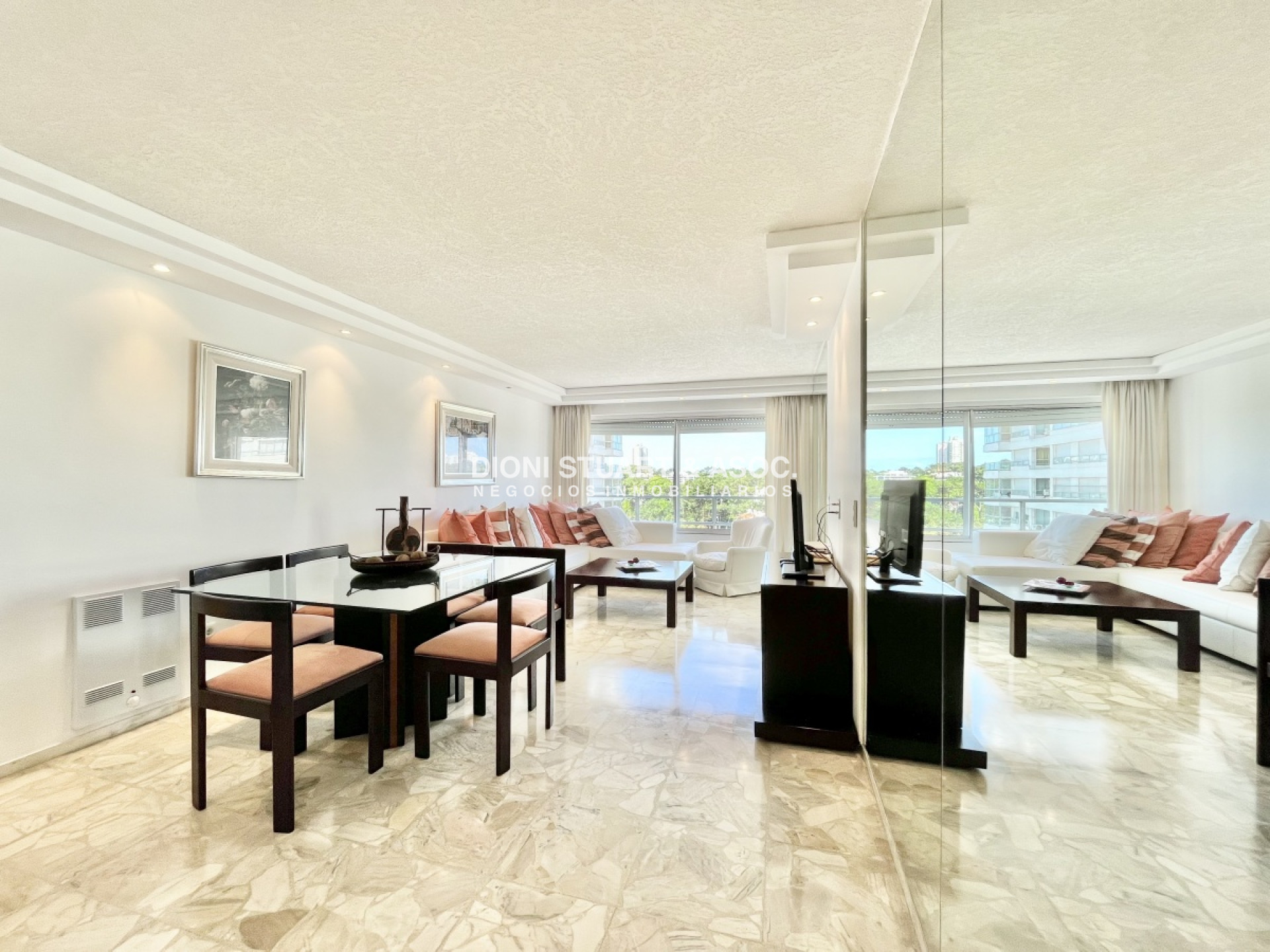 Apartamento ID.150 - APARTAMENTO DE 2 DORMITORIOS EN ALQUILER DE TEMPORADA COMPLEJO LINCOLN CENTER TORRE WASHINGTON