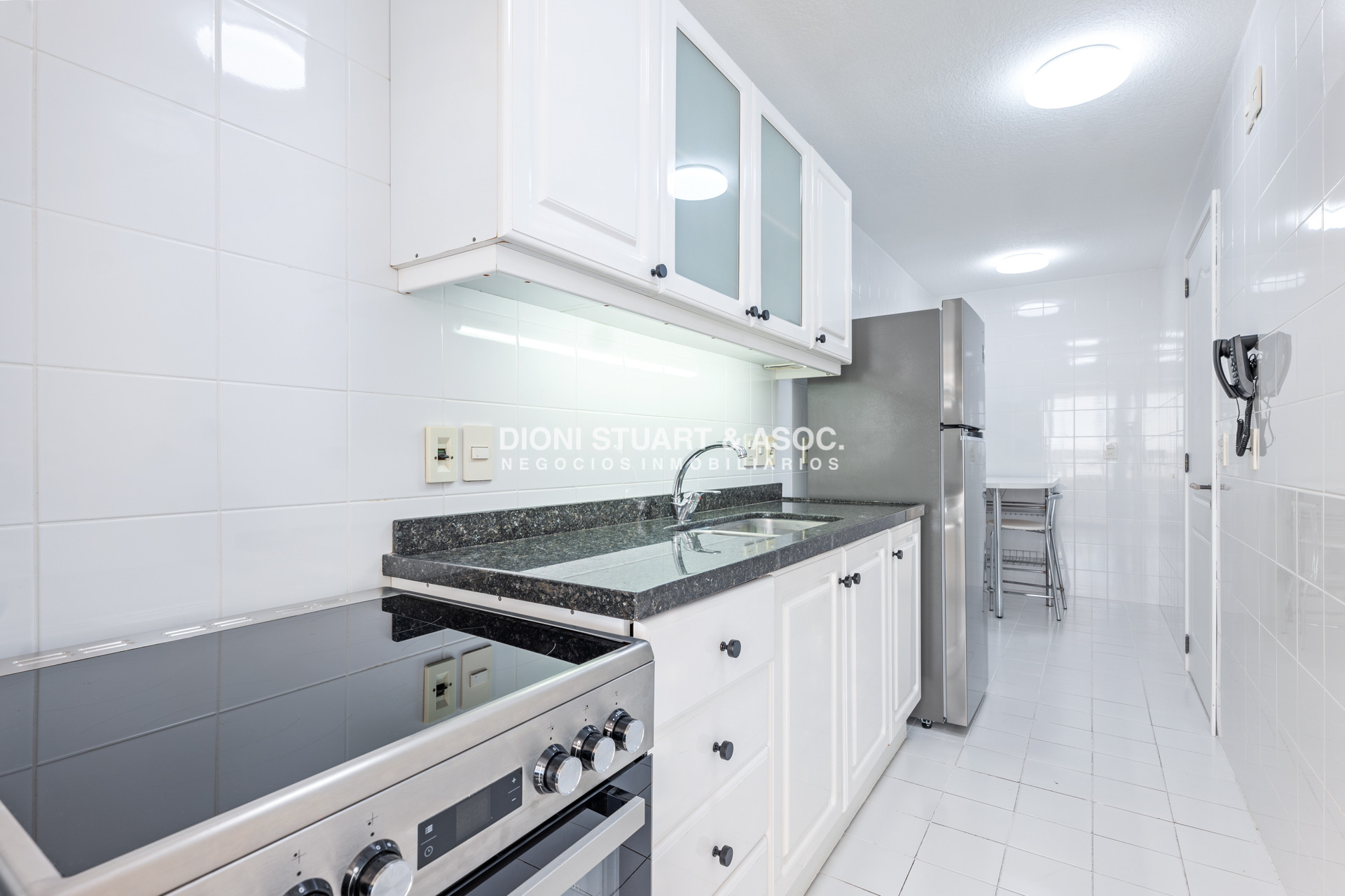 Apartamento ID.656 - Alquiler Anual -  2 Dormitorios - Sol y Amenities - Complejo Lincoln Center
