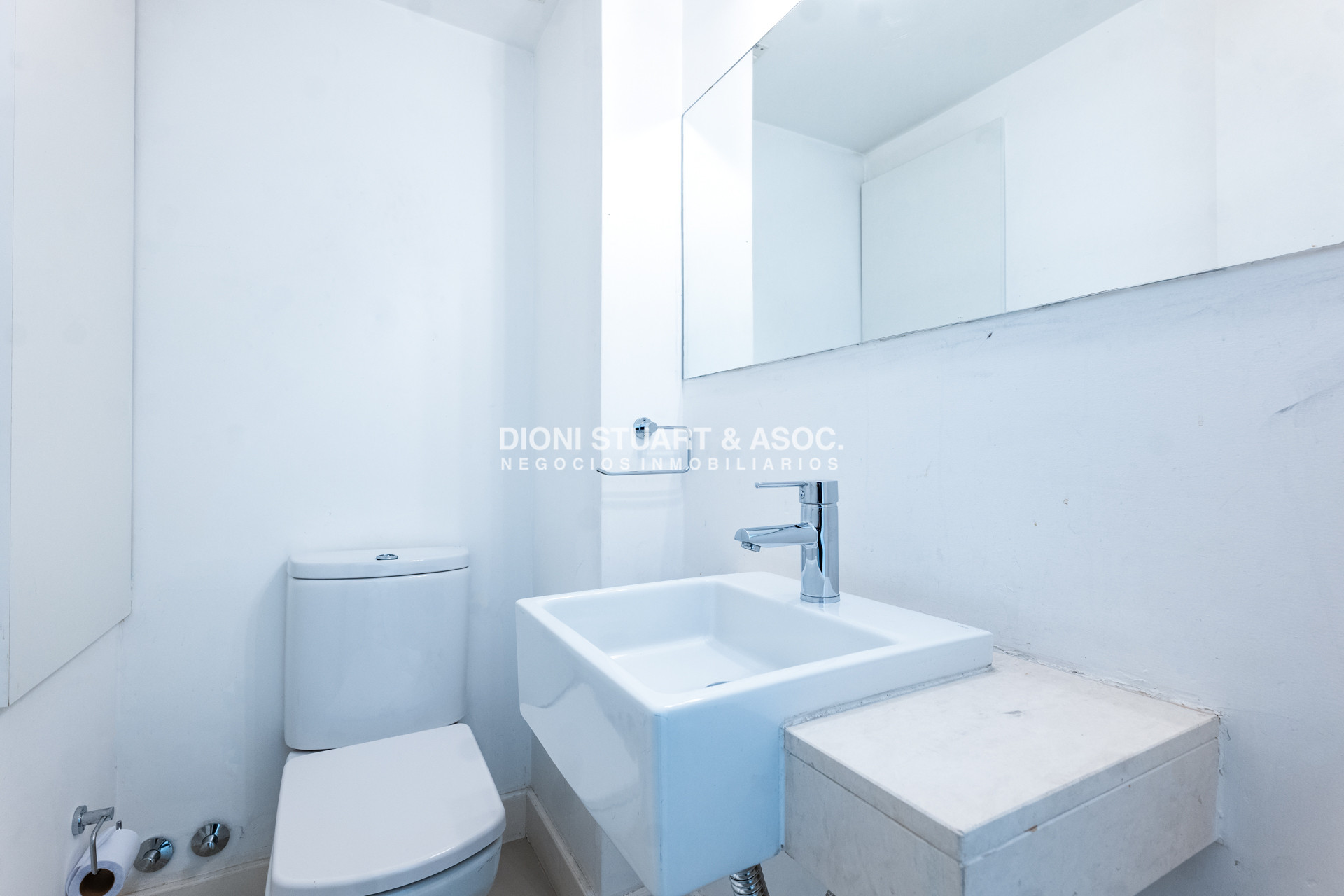 Apartamento ID.1051 - VENTA APARTAMENTO 1 DORMITORIO Y MEDIO CON PARRILLERO - EDIFICIO UNIQUE 