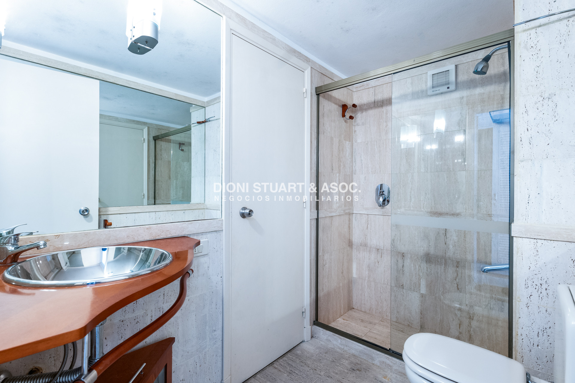 Apartamento ID.936 - DEPARTAMENTO EN VENTA EN TUNQUELEN II RECICLADO - 3 DORMITORIOS + DEP. SERV.