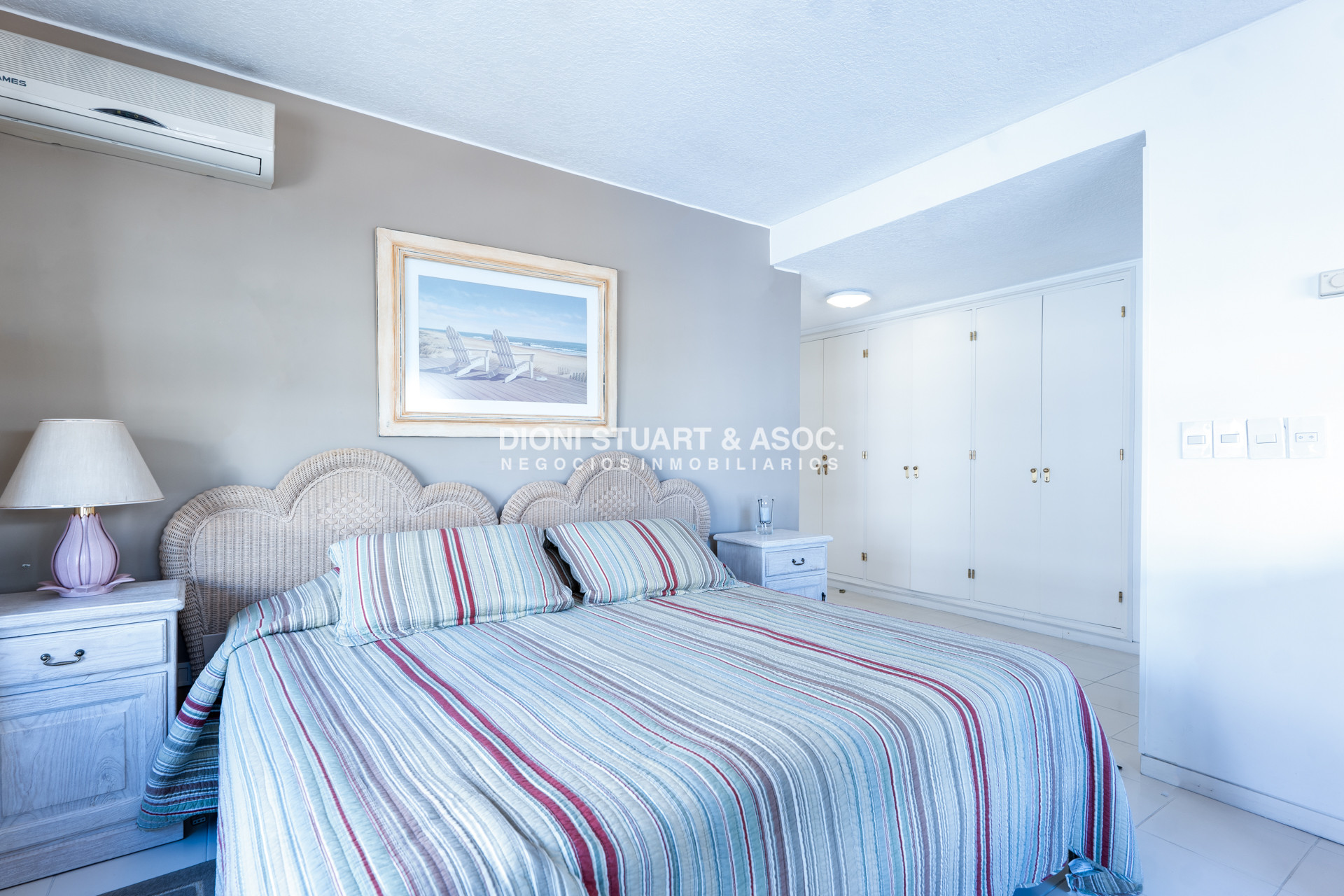 Apartamento ID.1052 - VENTA APARTAMENTO EN PORTOFINO - 3 DORMITORIOS EN SUITE - BARBACOA PROPIA - PUERTO PUNTA DEL ESTE