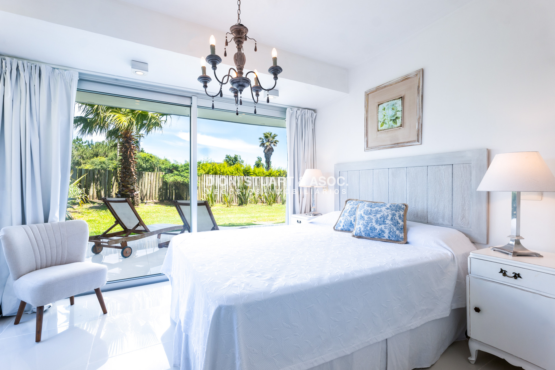 Apartamento ID.852 - Bikini Beach - Apto de 2 Dorm en Suite + Toilette