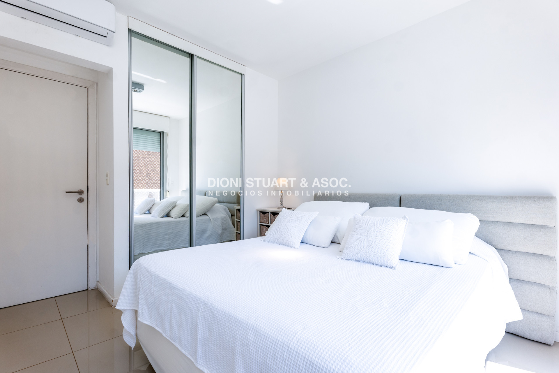 Apartamento ID.925 - DEPARTAMENTO PENT HOUSE EN VENTA - 3 DORM Y DEP. - PARRILLERO - PLAYA MANSA