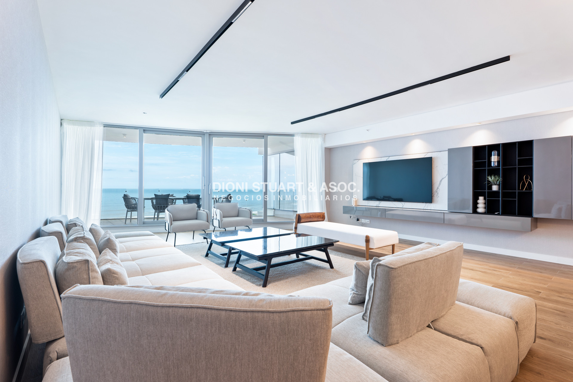 Apartamento ID.629 - DEPARTAMENTO EN TRUMP TOWER ESQUINERO - 3 DORMITORIOS EN SUITE