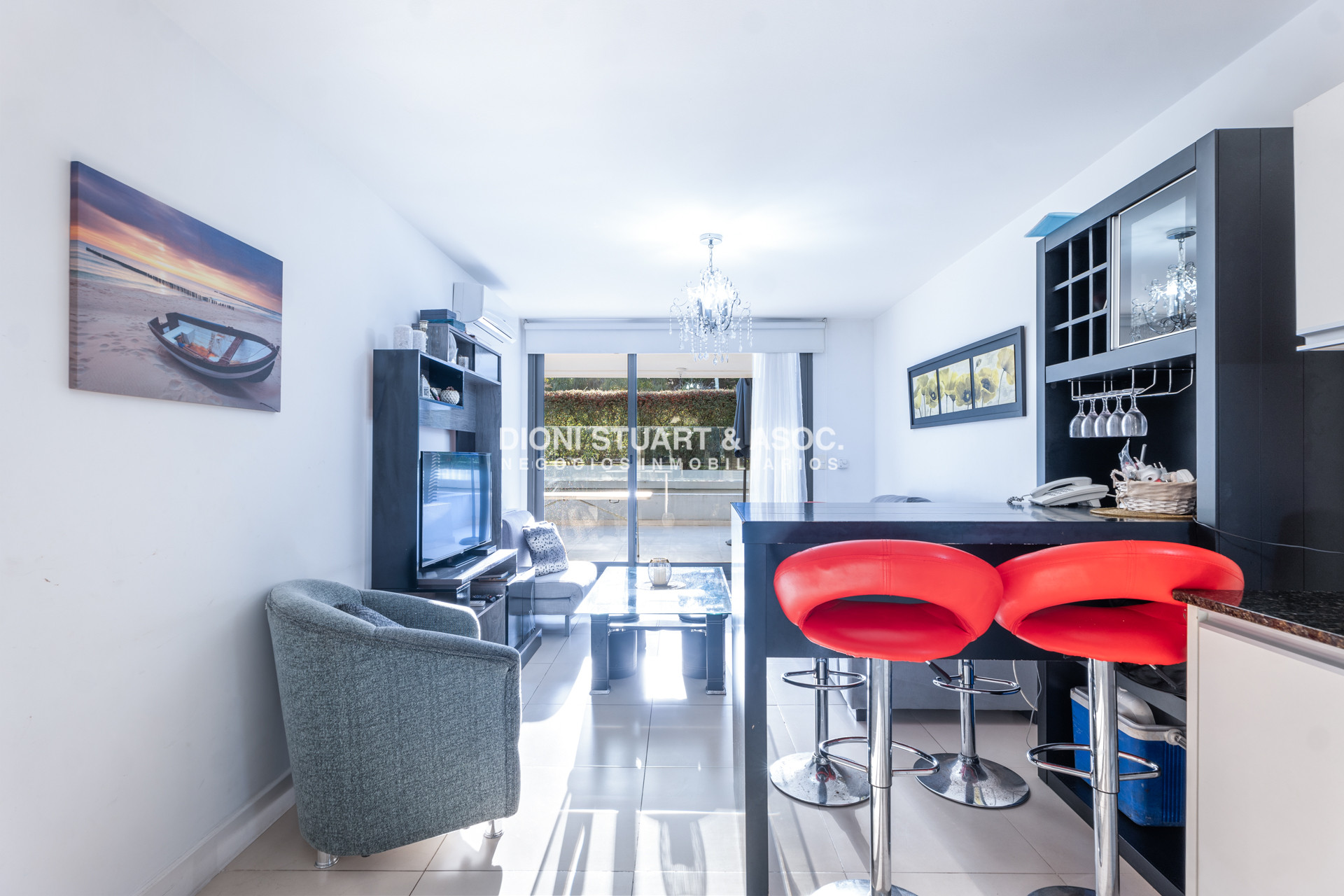 Apartamento ID.1051 - VENTA APARTAMENTO 1 DORMITORIO Y MEDIO CON PARRILLERO - EDIFICIO UNIQUE 
