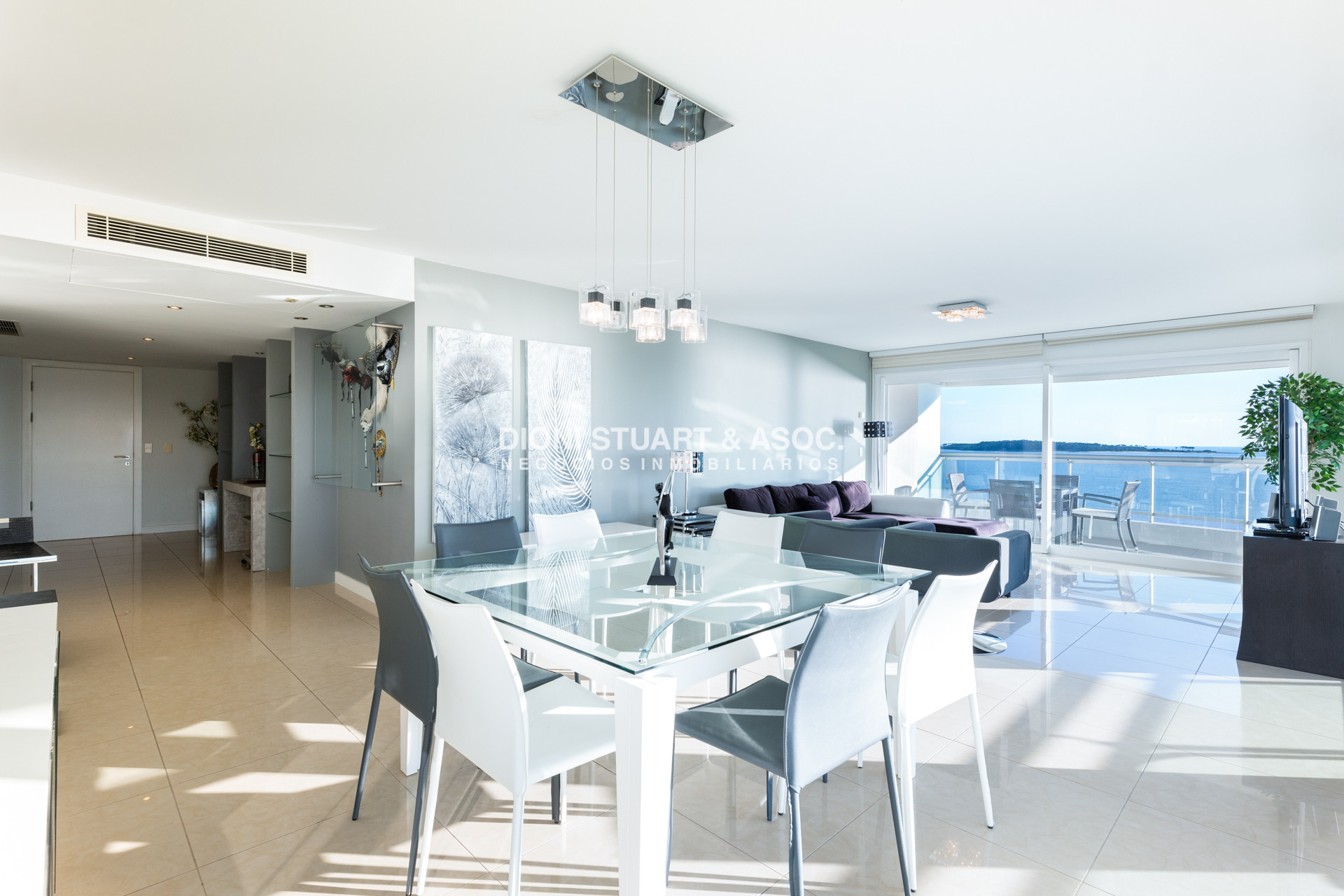 Apartamento ID.815 - Aquarela Esquinero En Venta - 3 Suites + dep - La mejor orientación