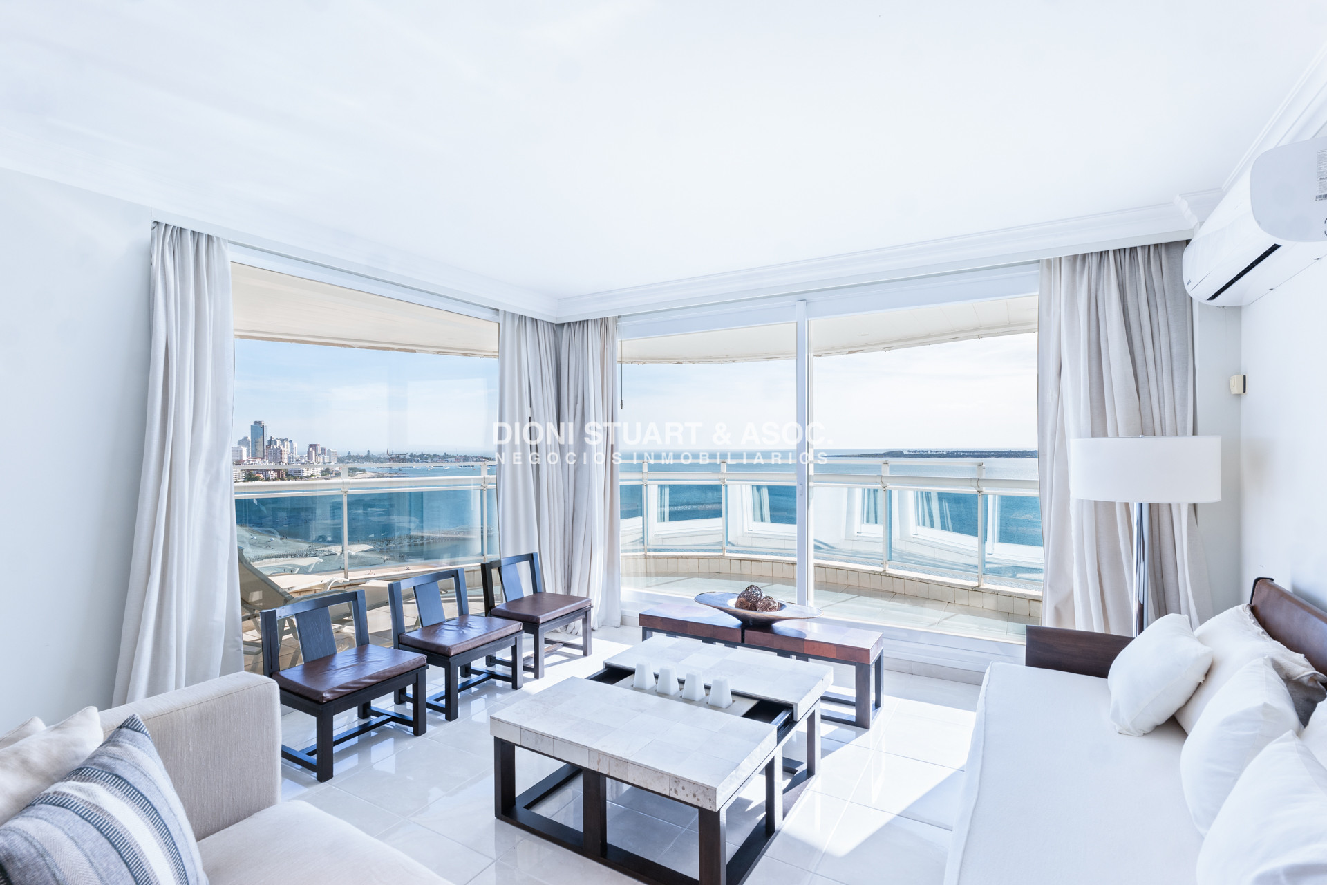 Apartamento ID.56 - VENTA APARTAMENTO MILLENIUM TOWER - 3 DORMITORIOS EN SUITE + DEPENDENCIA - ESQUINERO