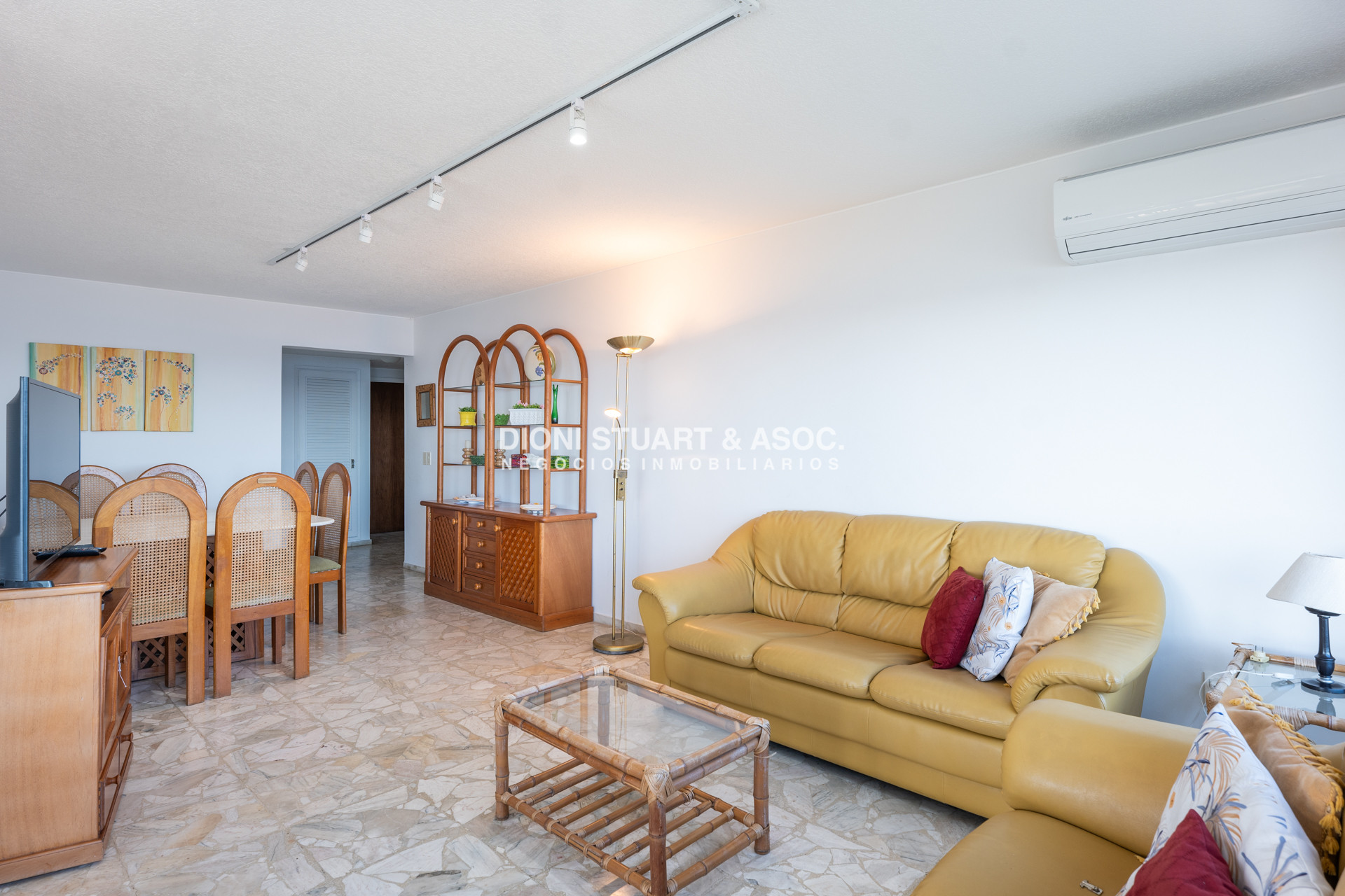 Apartamento ID.690 - APARTAMENTO DE 3 DORMITORIOS FRENTE AL MAR EN ALQUILER COMPLEJO LINCOLN CENTER TORRE WASHINGTON