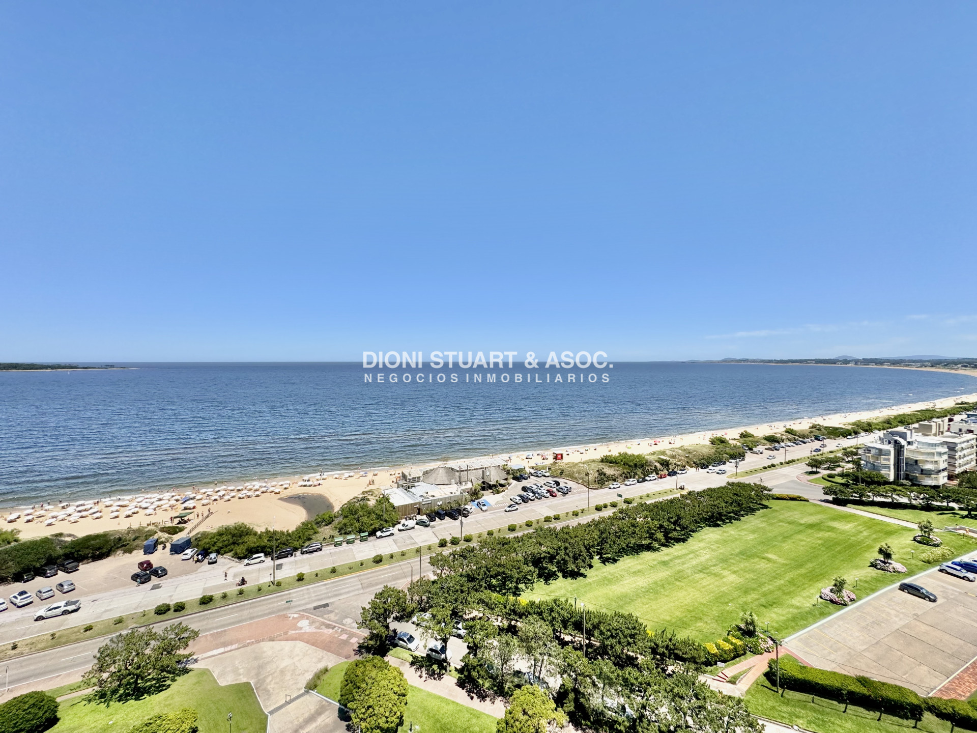 Apartamento ID.43 - APARTAMENTO DE 2 DORMITORIOS EN ALQUILER DE TEMPORADA FRENTE AL MAR  TORRE WASHINGTON COMPLEJO LINCOLN CENTER