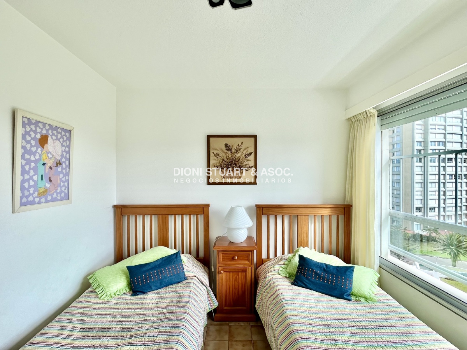Apartamento ID.37 - Departamento en Venta - 3 Dormitorios + Dependencia - Complejo Lincoln Center - Playa Mansa - Punta del Este