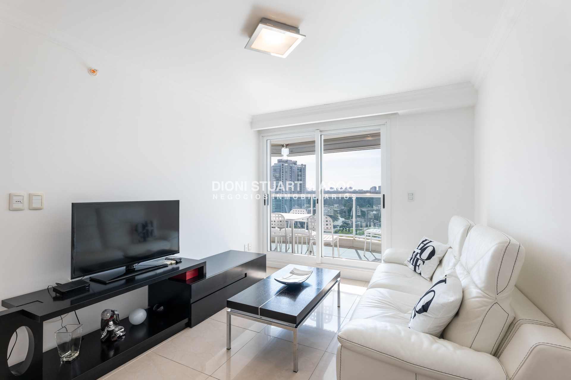 Apartamento ID.739 - DEPARTAMENTO EN VENTA EN CASINO TOWER - 2 DORM EN SUITE - TODOS LOS AMENITIES