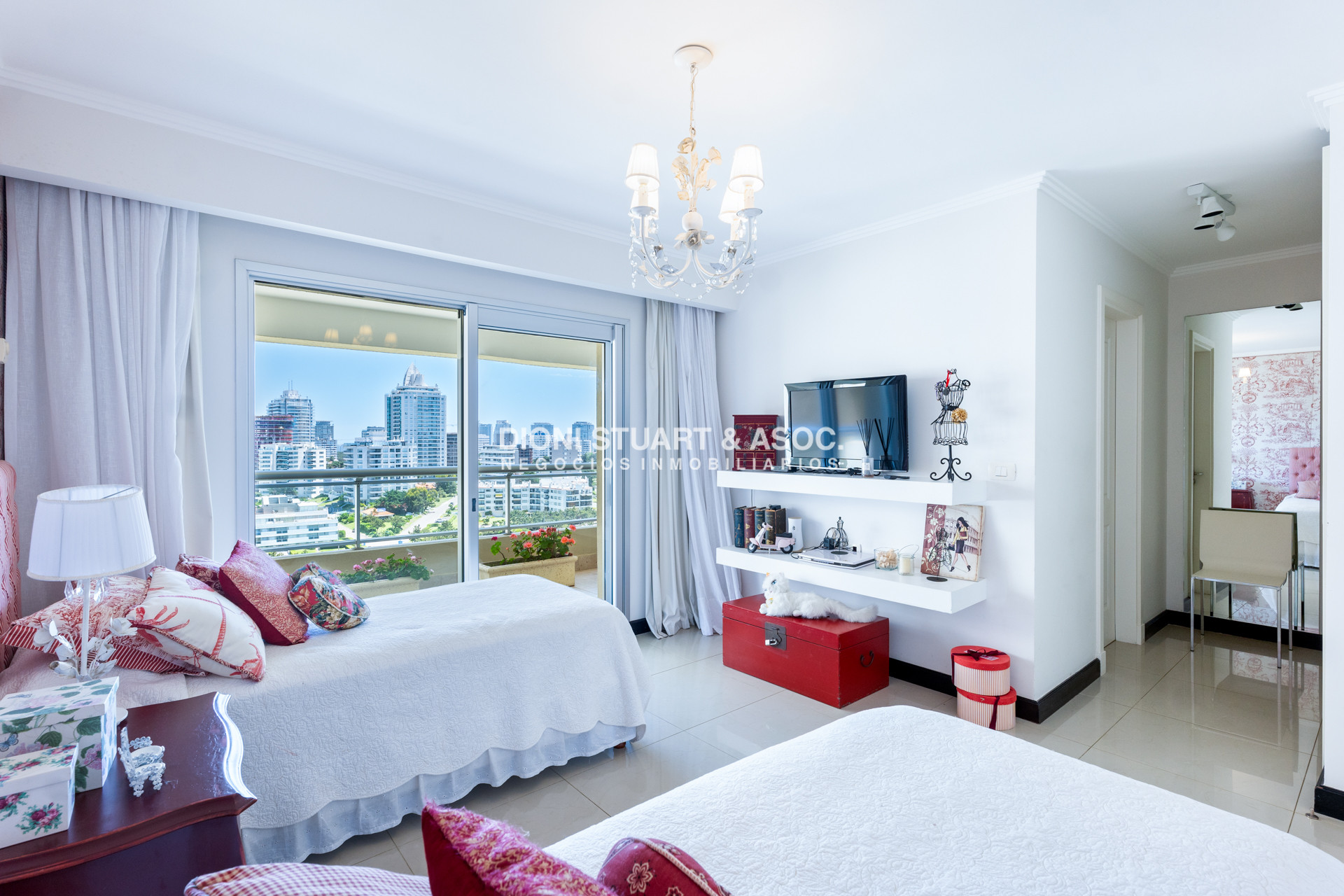 Apartamento ID.839 - Torre Lobos Esquinero - 3 Dorm en suite + Dep.