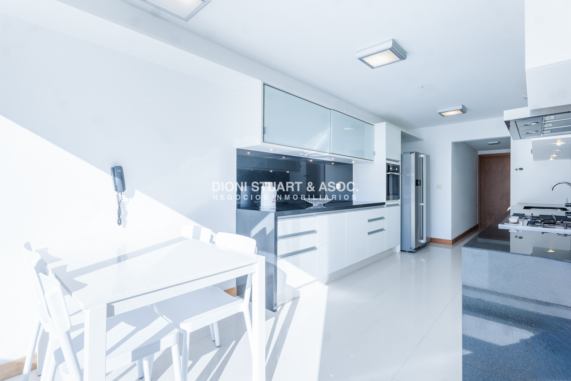 Apartamento ID.1072 - VENTA APARTAMENTO 3 DORMITORIOS EN SUITE + DEPENDENCIA - EDIFICIO INDIGO - PLAYA BRAVA - PUNTA DEL ESTE