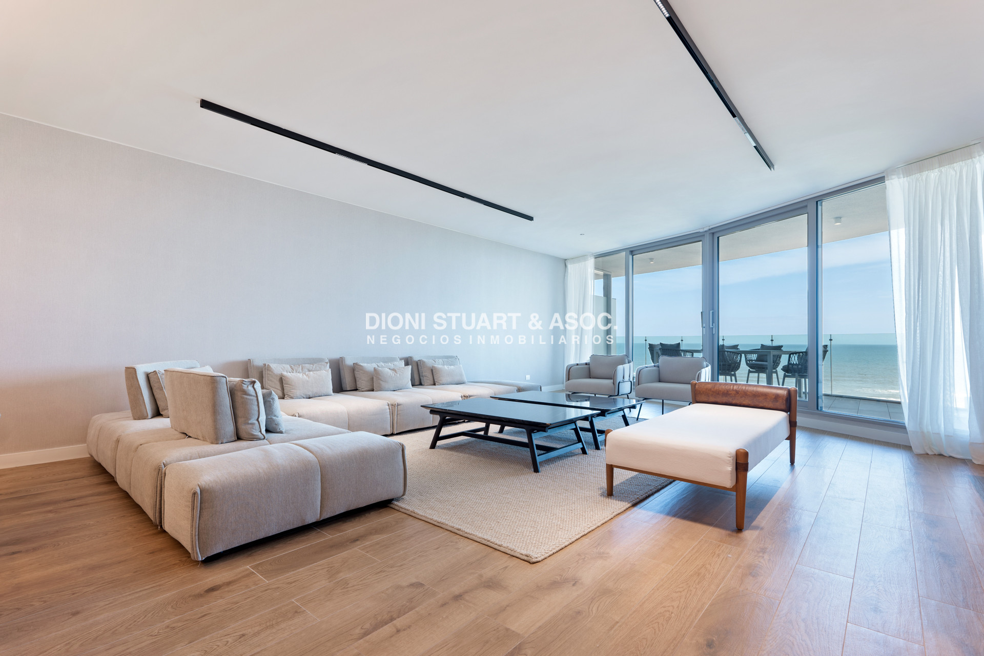 Apartamento ID.629 - DEPARTAMENTO EN TRUMP TOWER ESQUINERO - 3 DORMITORIOS EN SUITE