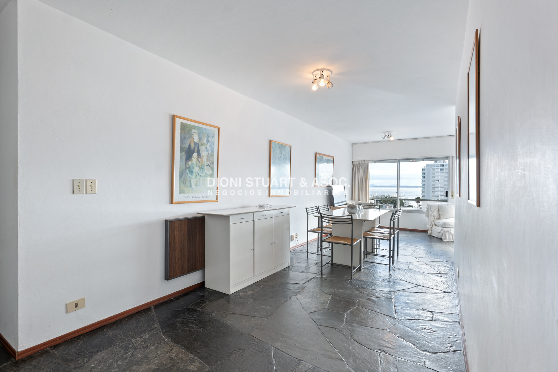 Apartamento ID.681 - Apartamento En Venta - En Gorlero - Peninsula - 2 Dormitorios - Edificio Michelangelo