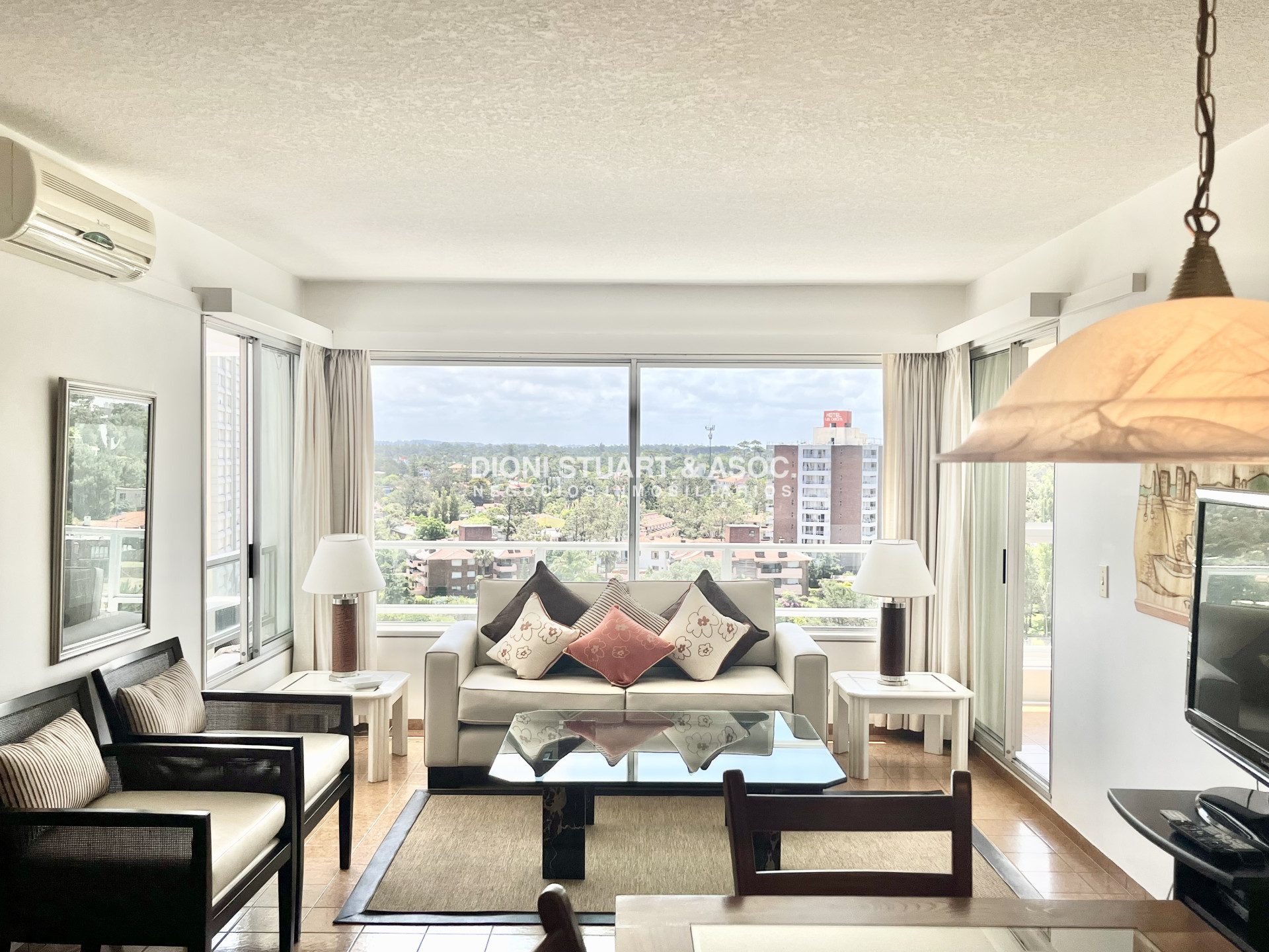 Apartamento ID.591 - Alquiler de Temporada - Lincoln Center - 2 Dormitorios + Dependencia - Todos los Amenities