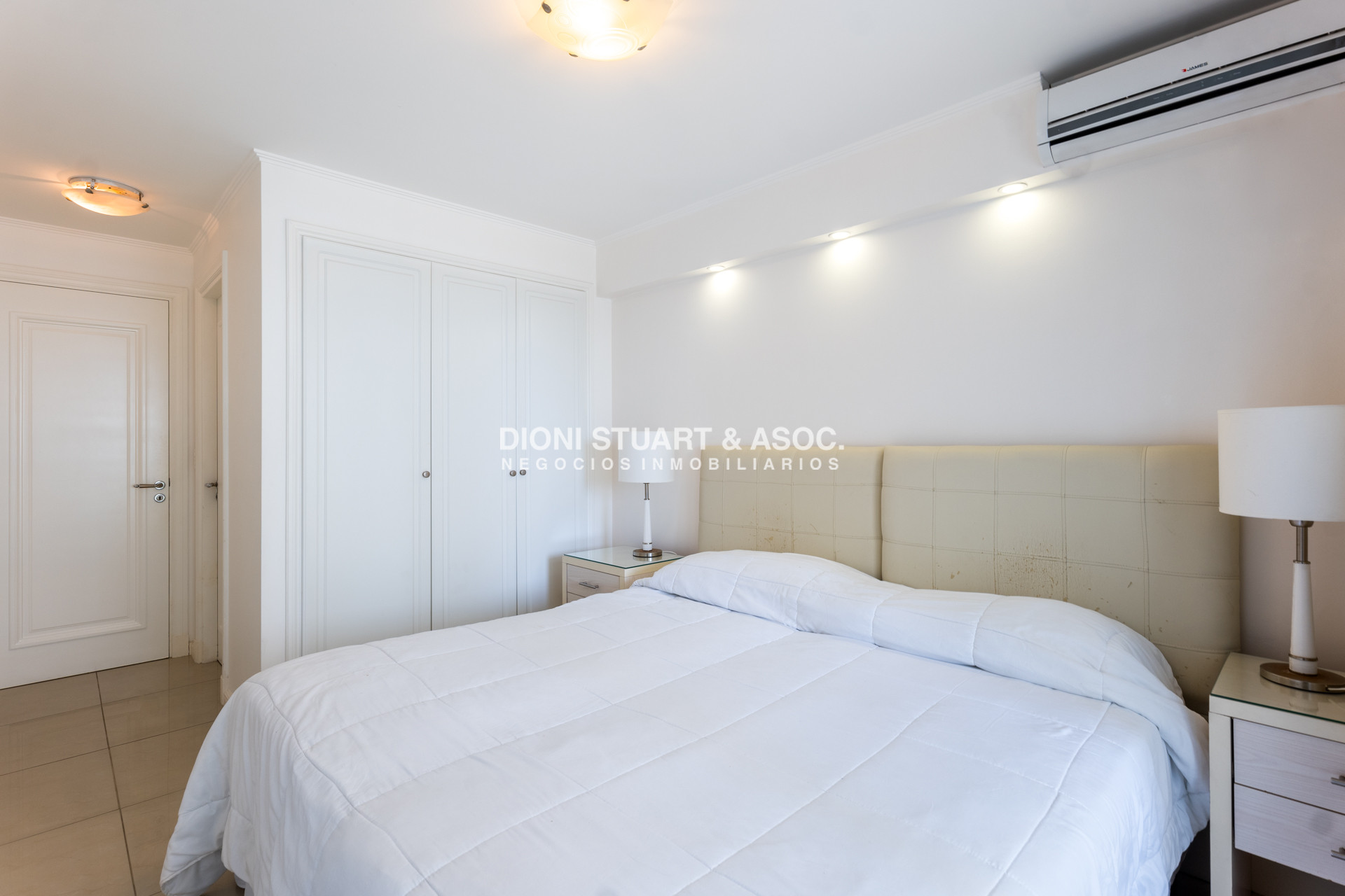 Apartamento ID.770 - IMPERIALE I DEPARTAMENTO EN VENTA - 3 DORMITORIOS EN SUITE + DEP. - ESQUINERO A PUNTA DEL ESTE