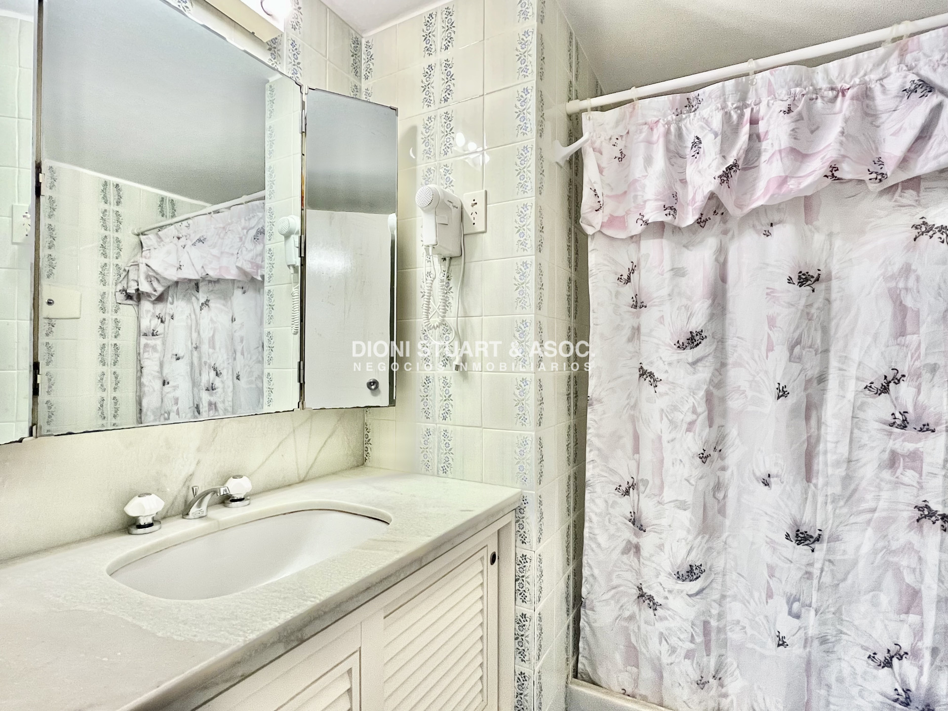 Apartamento ID.591 - Alquiler de Temporada - Lincoln Center - 2 Dormitorios + Dependencia - Todos los Amenities