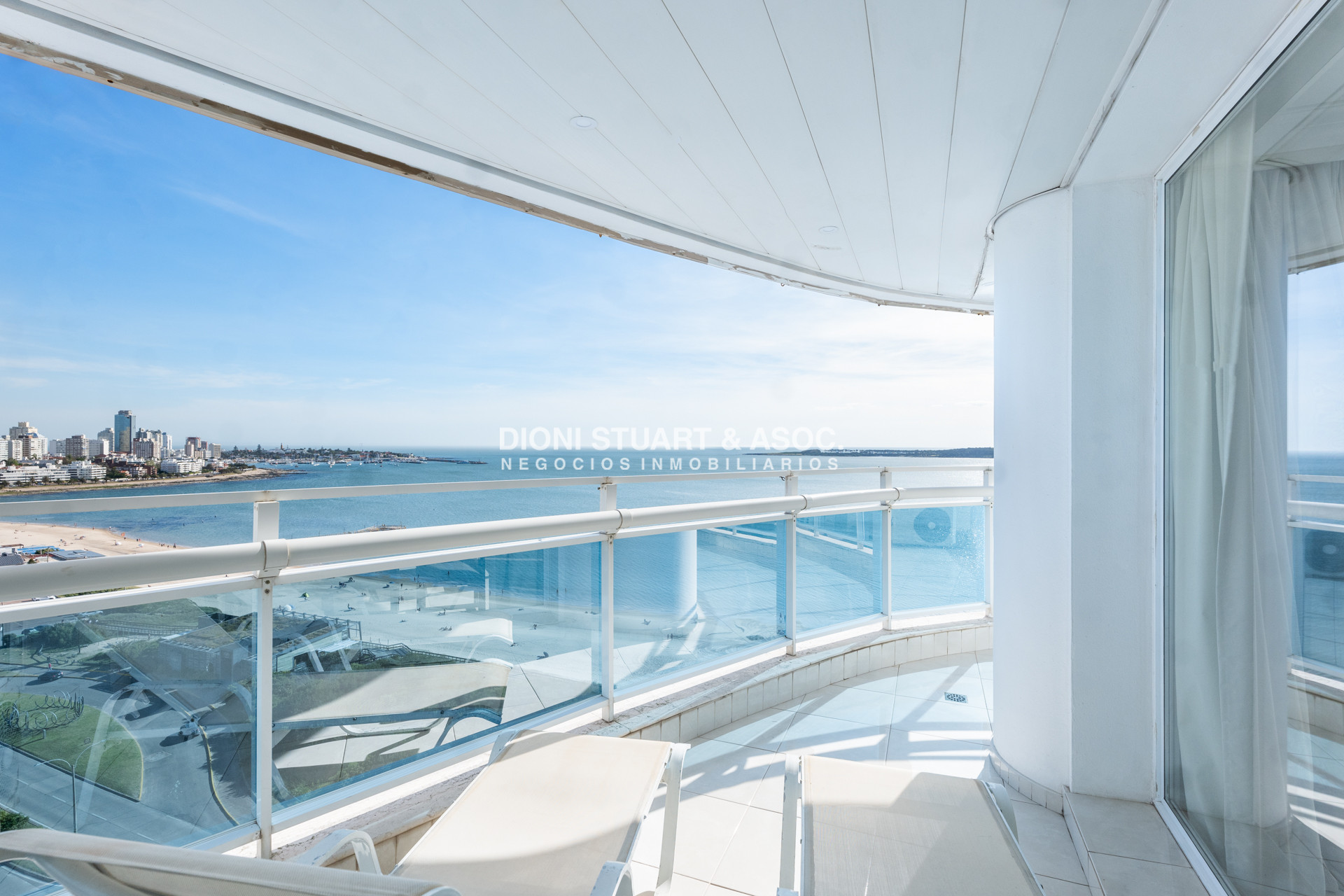 Apartamento ID.56 - VENTA APARTAMENTO MILLENIUM TOWER - 3 DORMITORIOS EN SUITE + DEPENDENCIA - ESQUINERO