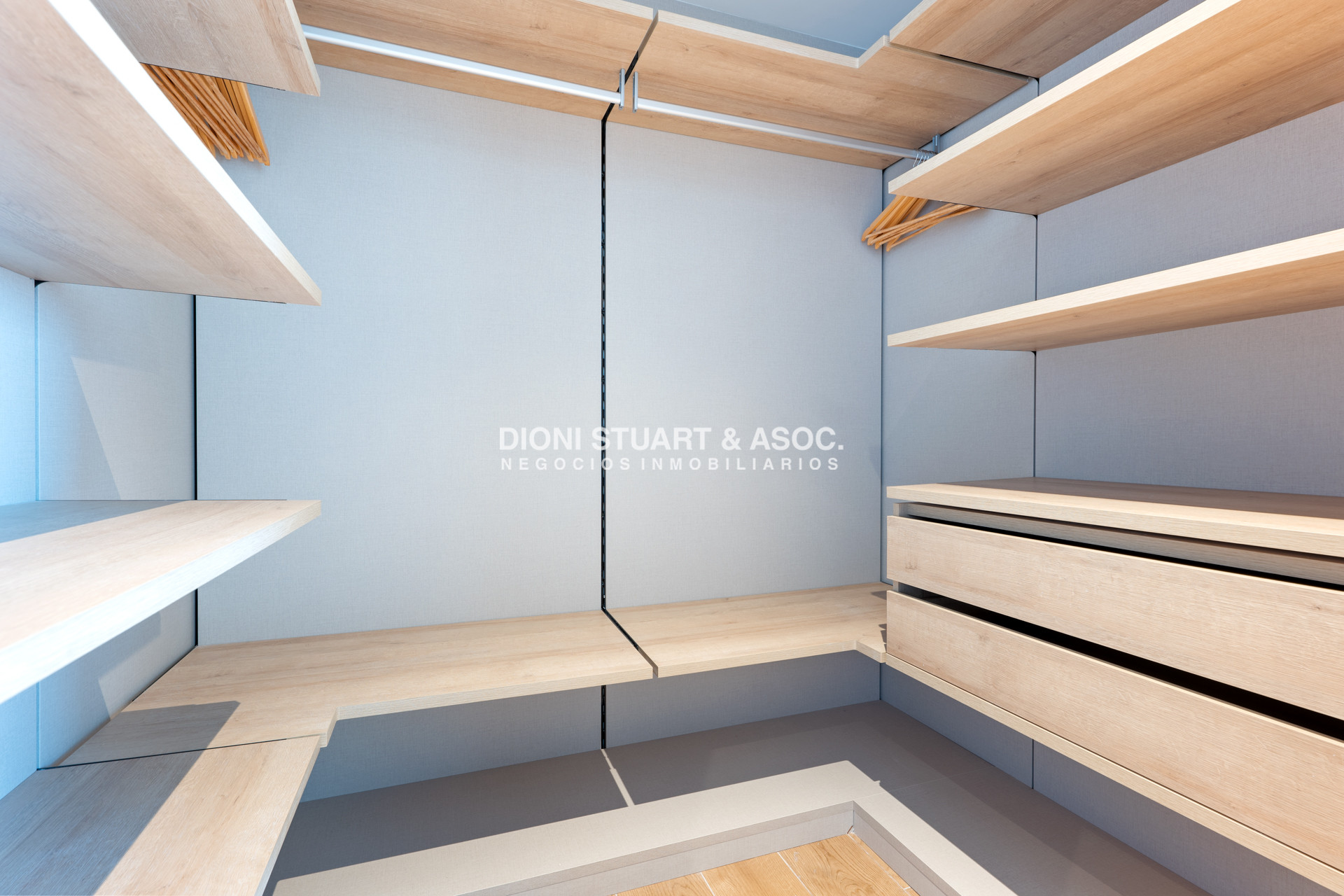 Apartamento ID.629 - DEPARTAMENTO EN TRUMP TOWER ESQUINERO - 3 DORMITORIOS EN SUITE