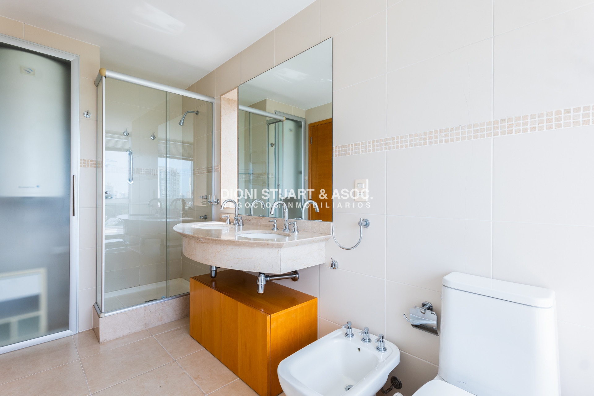 Apartamento ID.790 - Apartamento en Venta - 3 Dormitorios en Suite - Sea & Forest - Playa Mansa