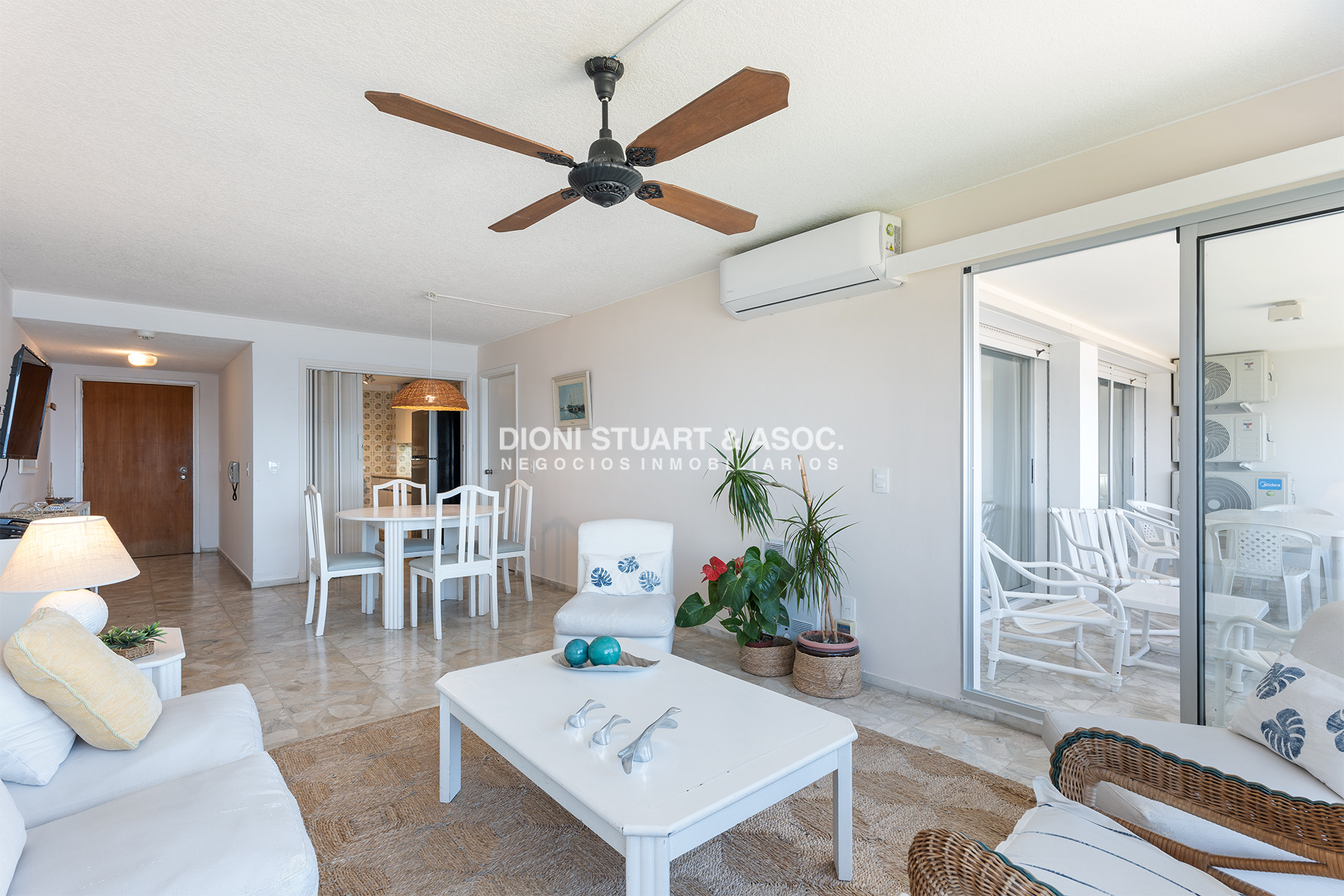 Apartamento ID.380 - APARTAMENTO EN ALQUILER DE VERANO 2 DORMITORIO Y MEDIO FRENTE AL MAR TODOS LOS AMENITIES TORRE WASHINGTON COMPLEJO LINCOLN CENTER