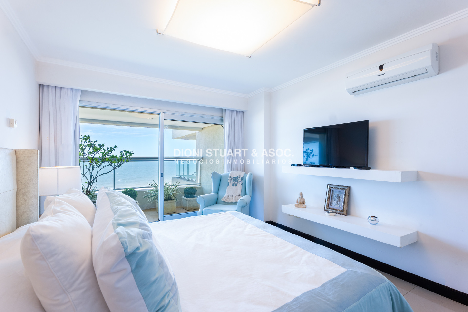 Apartamento ID.839 - Torre Lobos Esquinero - 3 Dorm en suite + Dep.