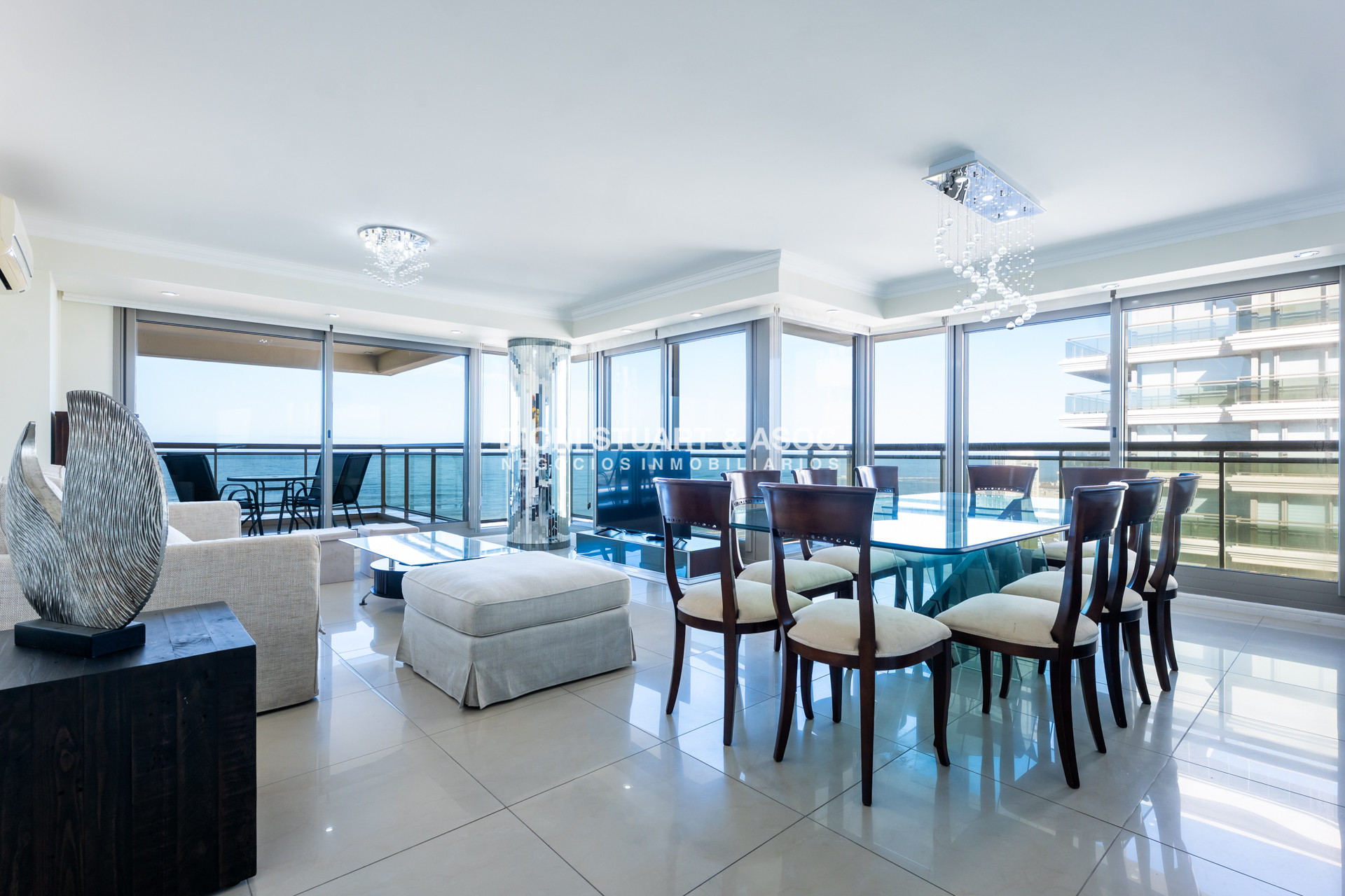Apartamento ID.983 - IMPERIALE I EN VENTA - APARTAMENTO ESQUINERO - 3 DORM EN SUITE + DEP.