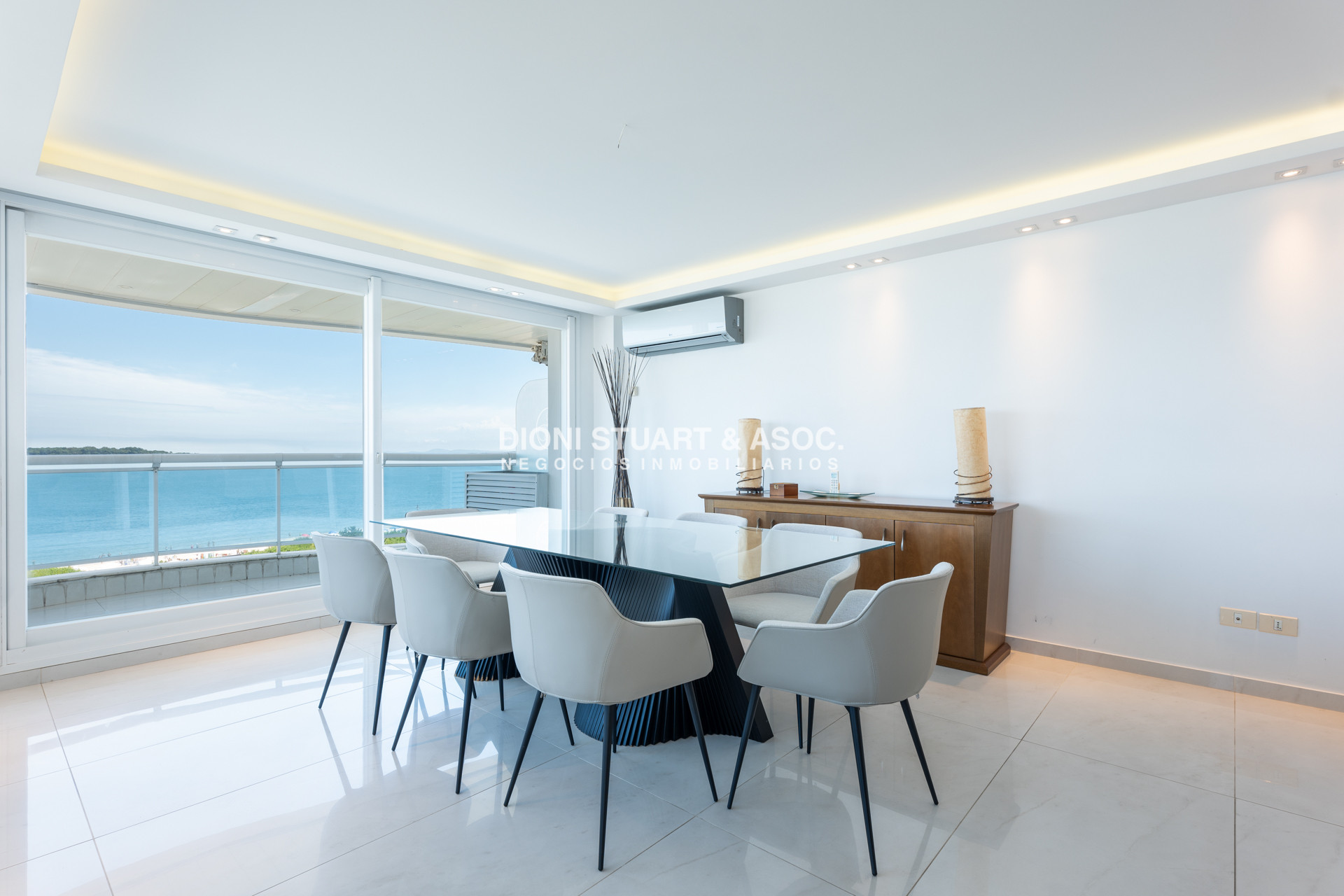 Apartamento ID.631 - MILLENIUM TOWER ESQUINERO EN VENTA - 3 DORM EN SUITE + DEP. 