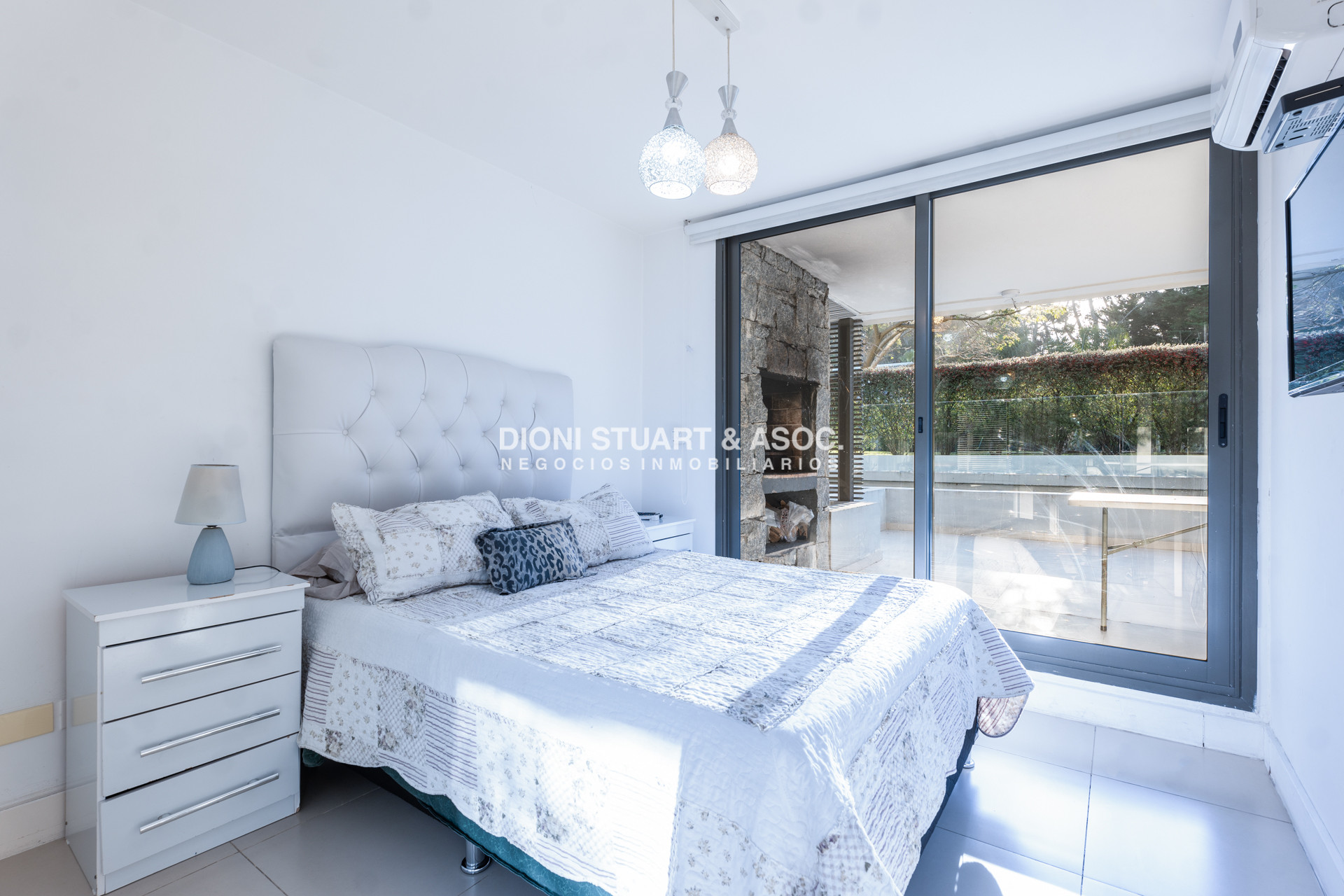 Apartamento ID.1051 - VENTA APARTAMENTO 1 DORMITORIO Y MEDIO CON PARRILLERO - EDIFICIO UNIQUE 