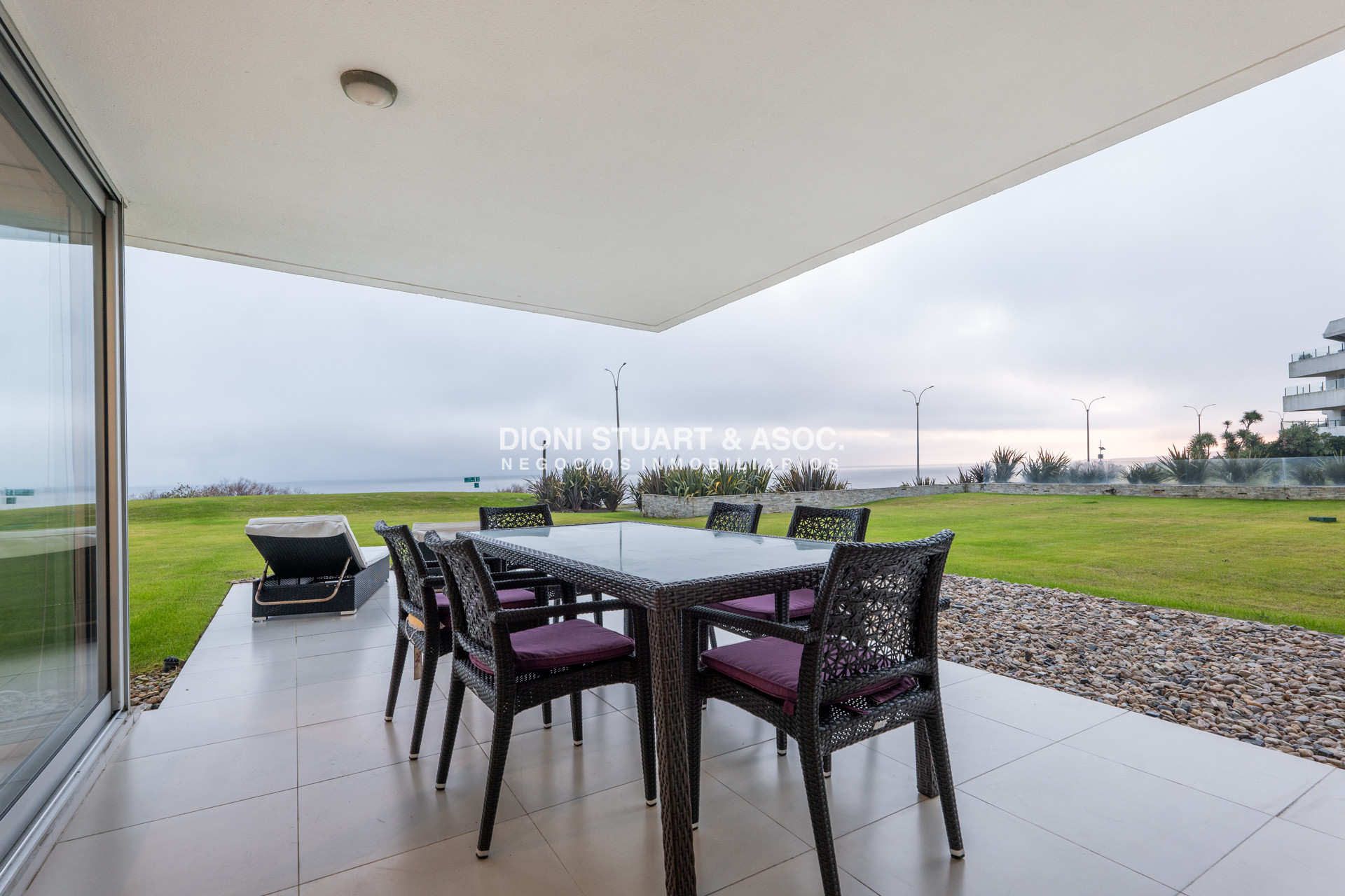 Apartamento ID.1022 - APARTAMENTO EN VENTA - LUMIERE - 3 DORMITORIOS EN SUITE + DEP. SERV - PLAYA MANSA