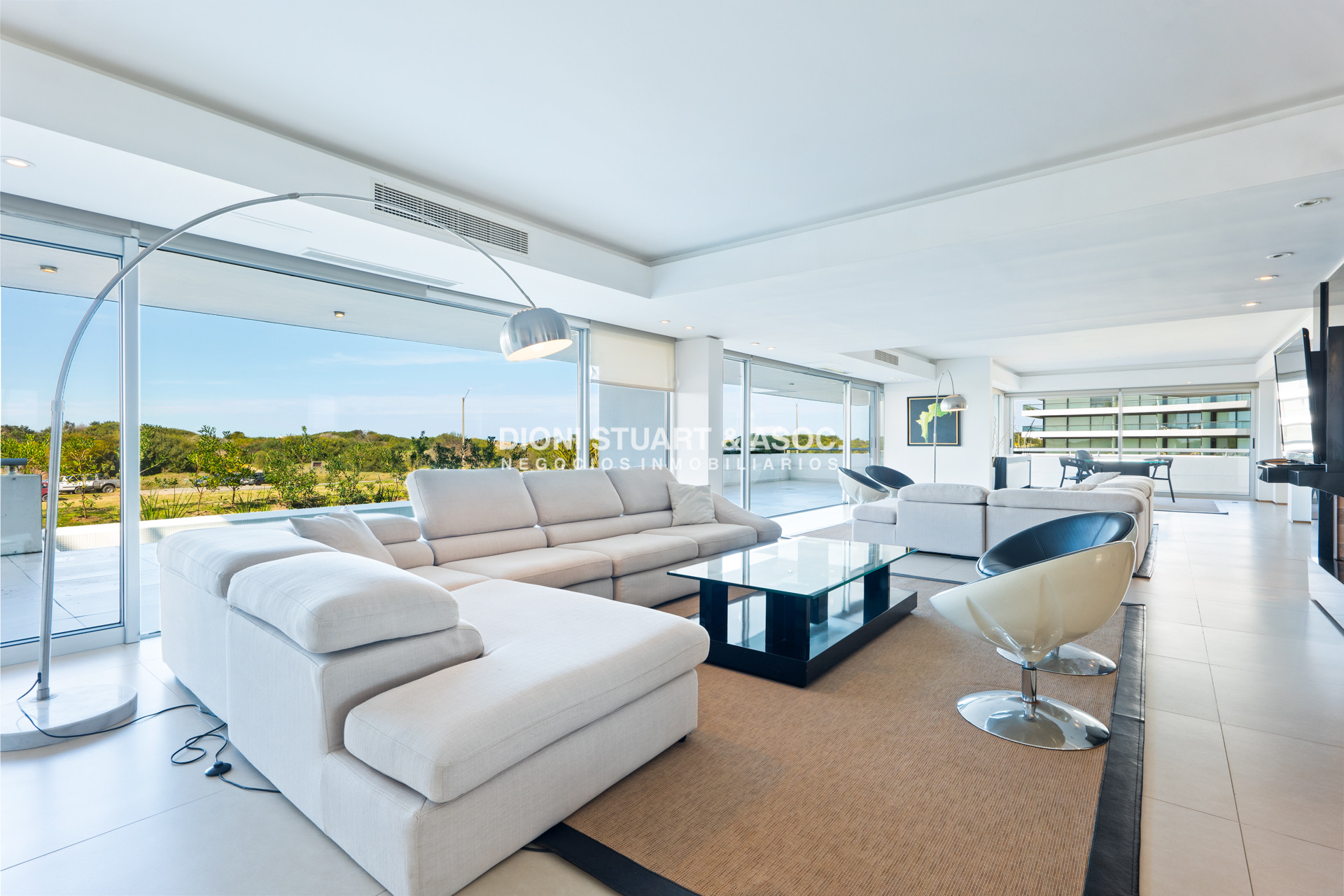 Apartamento ID.756 - DEPARTAMENTO PRIMERA LINEA BRAVA - 4 DORMS EN SUITE - MYTHOS