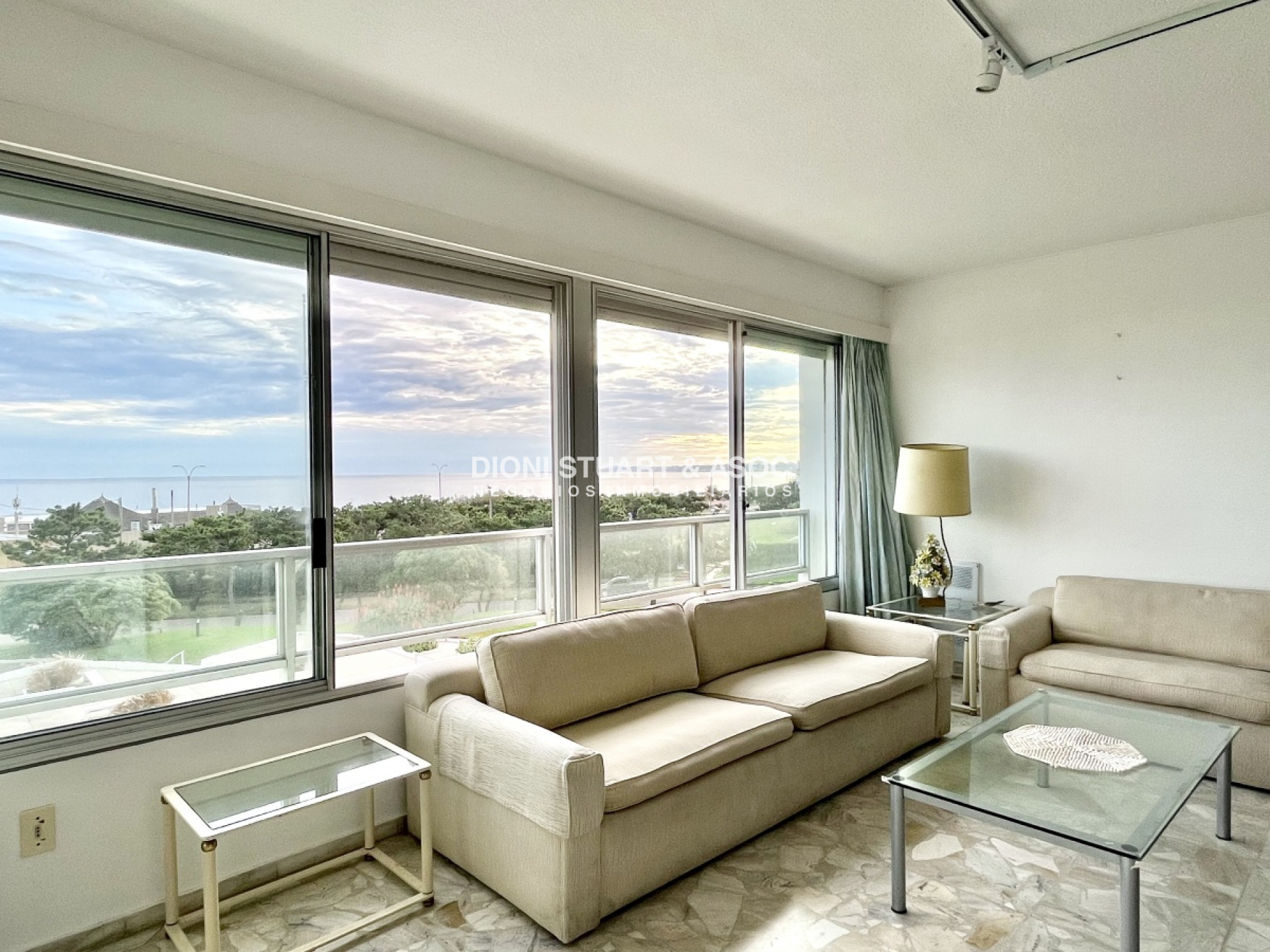 Apartamento ID.470 - TORRE WASHINGTON ESQUINERO DE 3 DORMITORIOS EN VENTA