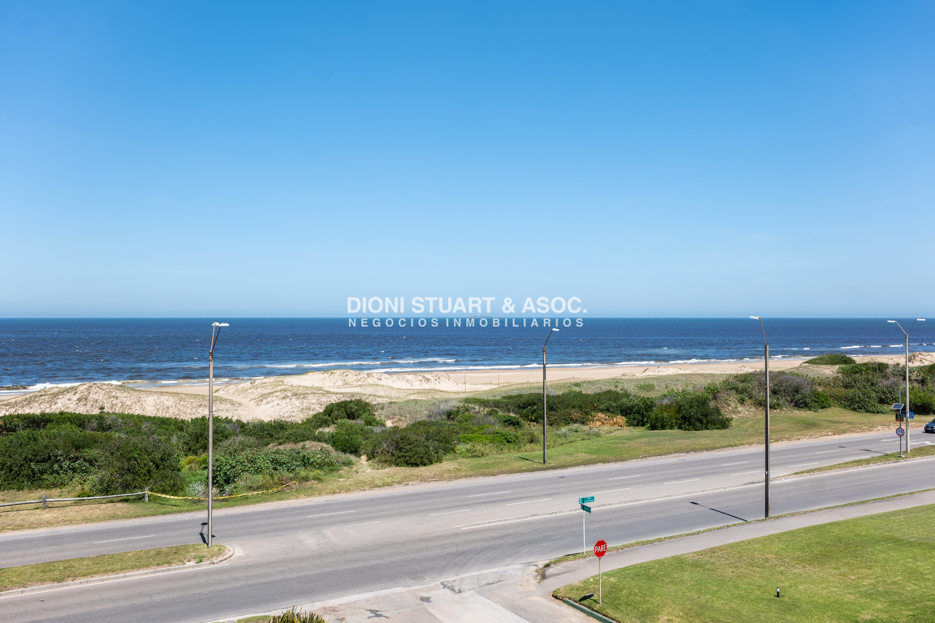 Apartamento ID.823 - Apartamento Frente al Mar Playa Brava - 3 Dormitorios y Dependencia - Dunas del Golf