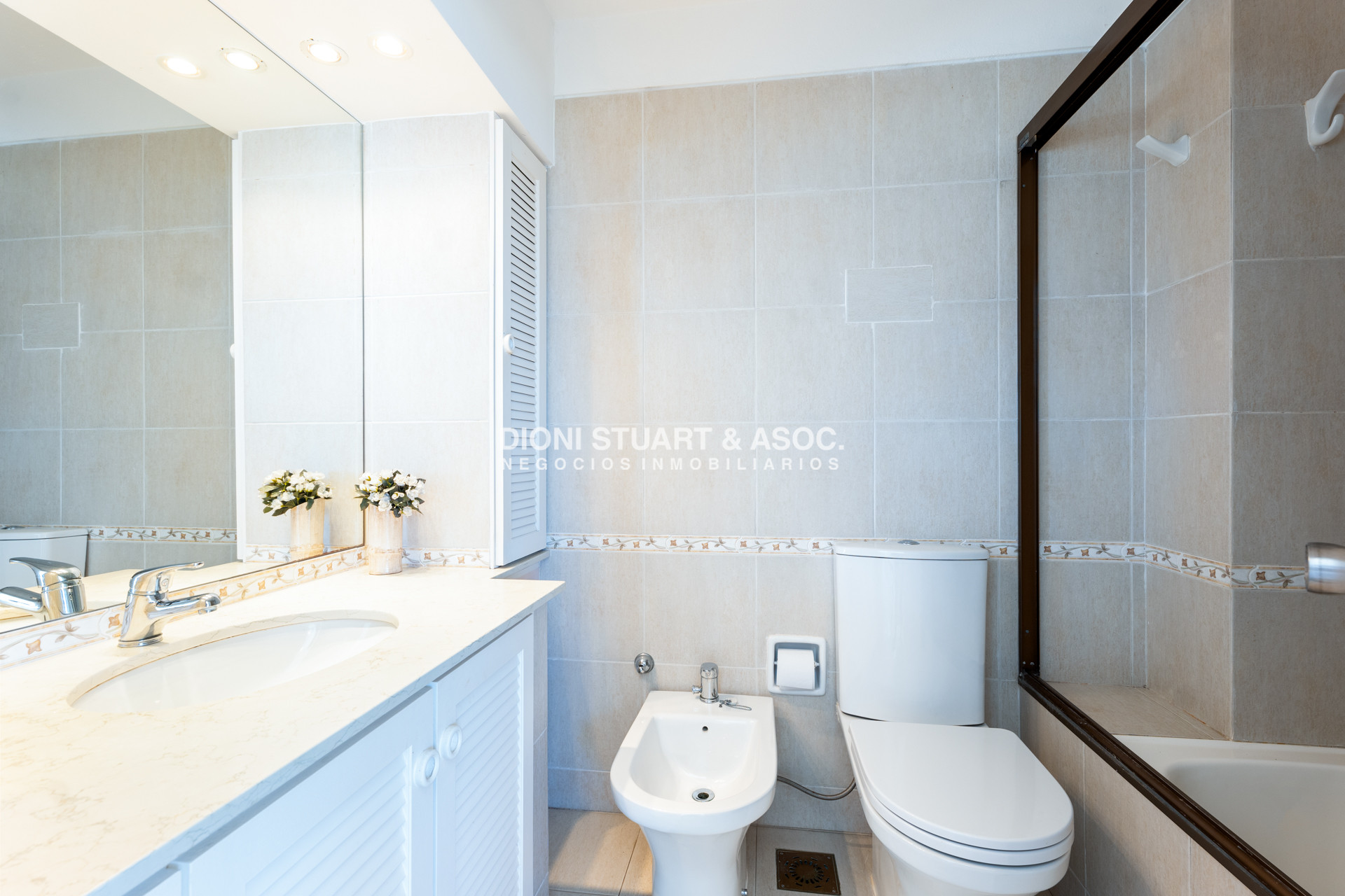 Apartamento ID.823 - Apartamento Frente al Mar Playa Brava - 3 Dormitorios y Dependencia - Dunas del Golf