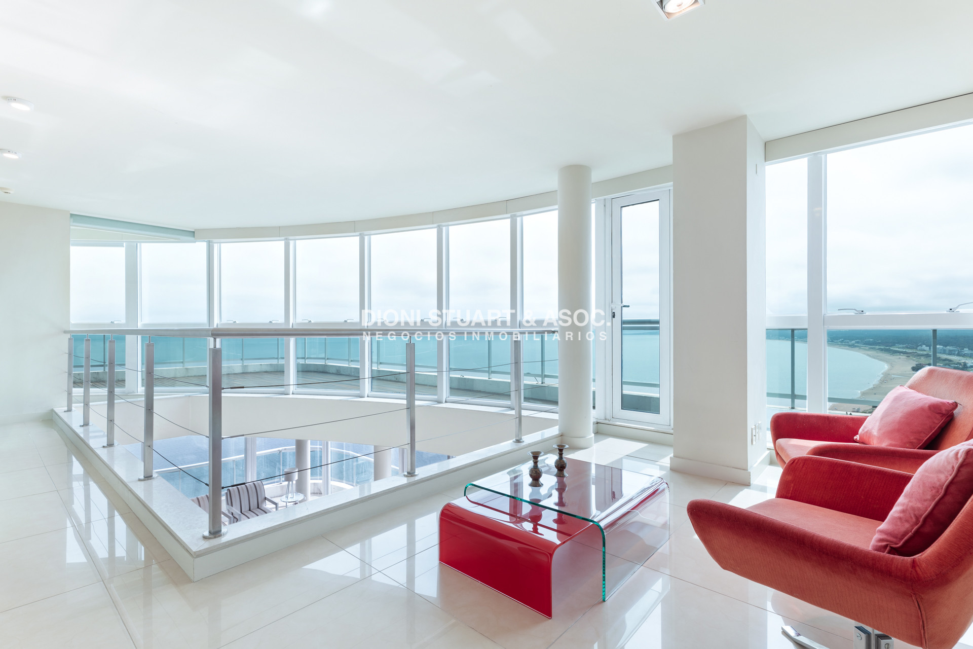 Apartamento ID.223 - TORRE AQUARELA - PENT HOUSE TRIPLEX - ESQUINA PUNTA BALLENA