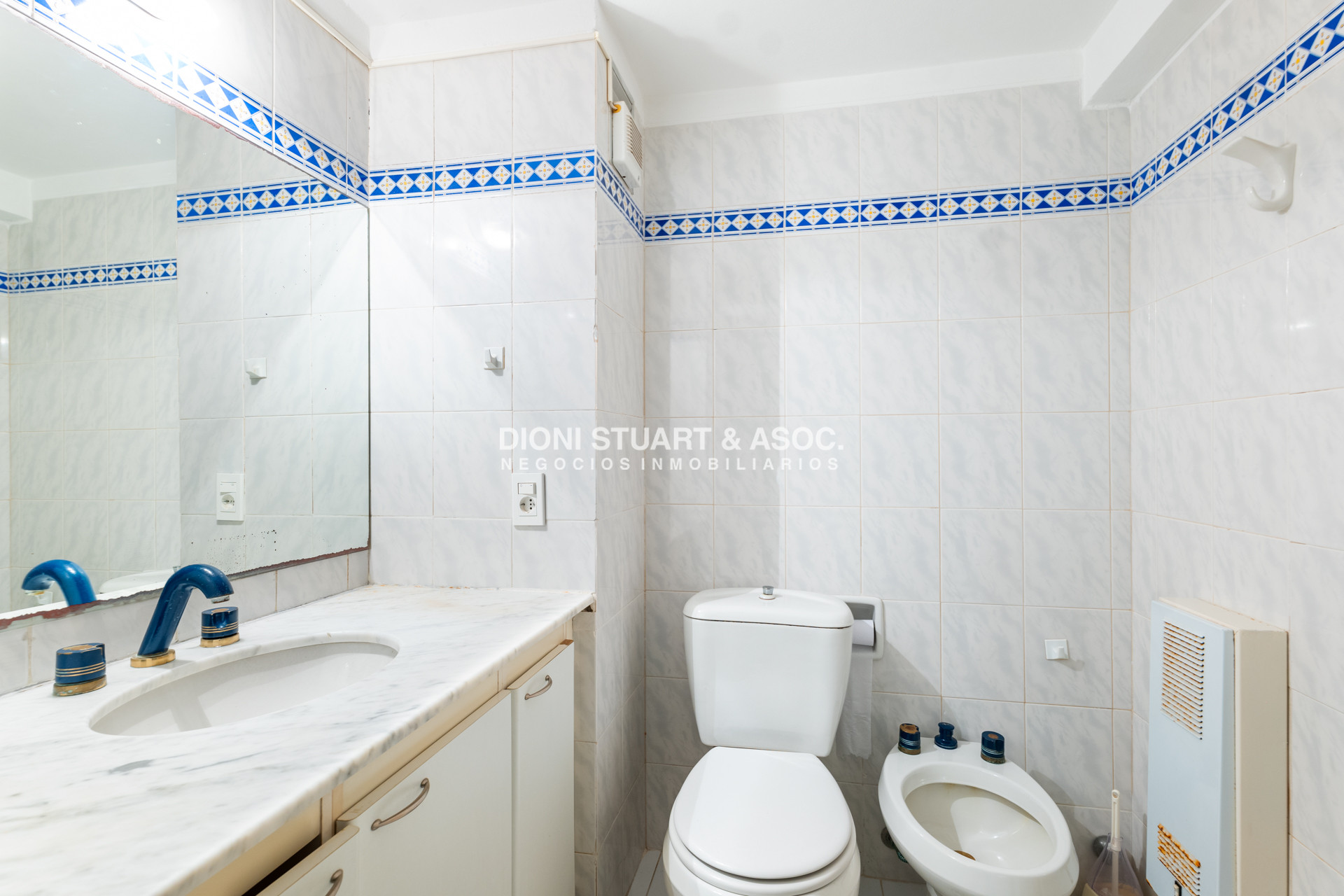 Apartamento ID.746 - Apartamento en Venta - Playa Mansa - 1 Dormitorio y Medio - Complejo Lincoln Center