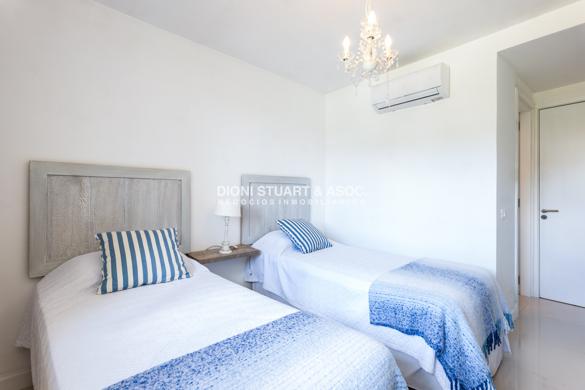Apartamento ID.852 - Bikini Beach - Apto de 2 Dorm en Suite + Toilette