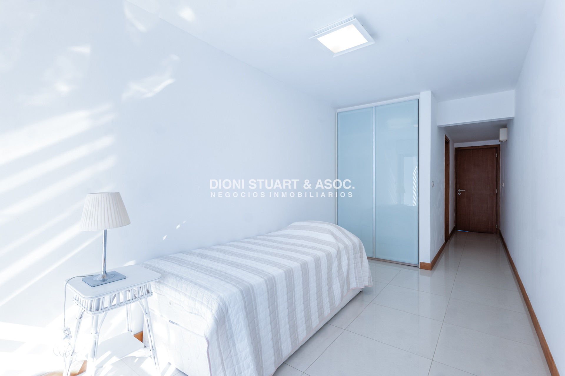 Apartamento ID.1072 - VENTA APARTAMENTO 3 DORMITORIOS EN SUITE + DEPENDENCIA - EDIFICIO INDIGO - PLAYA BRAVA - PUNTA DEL ESTE
