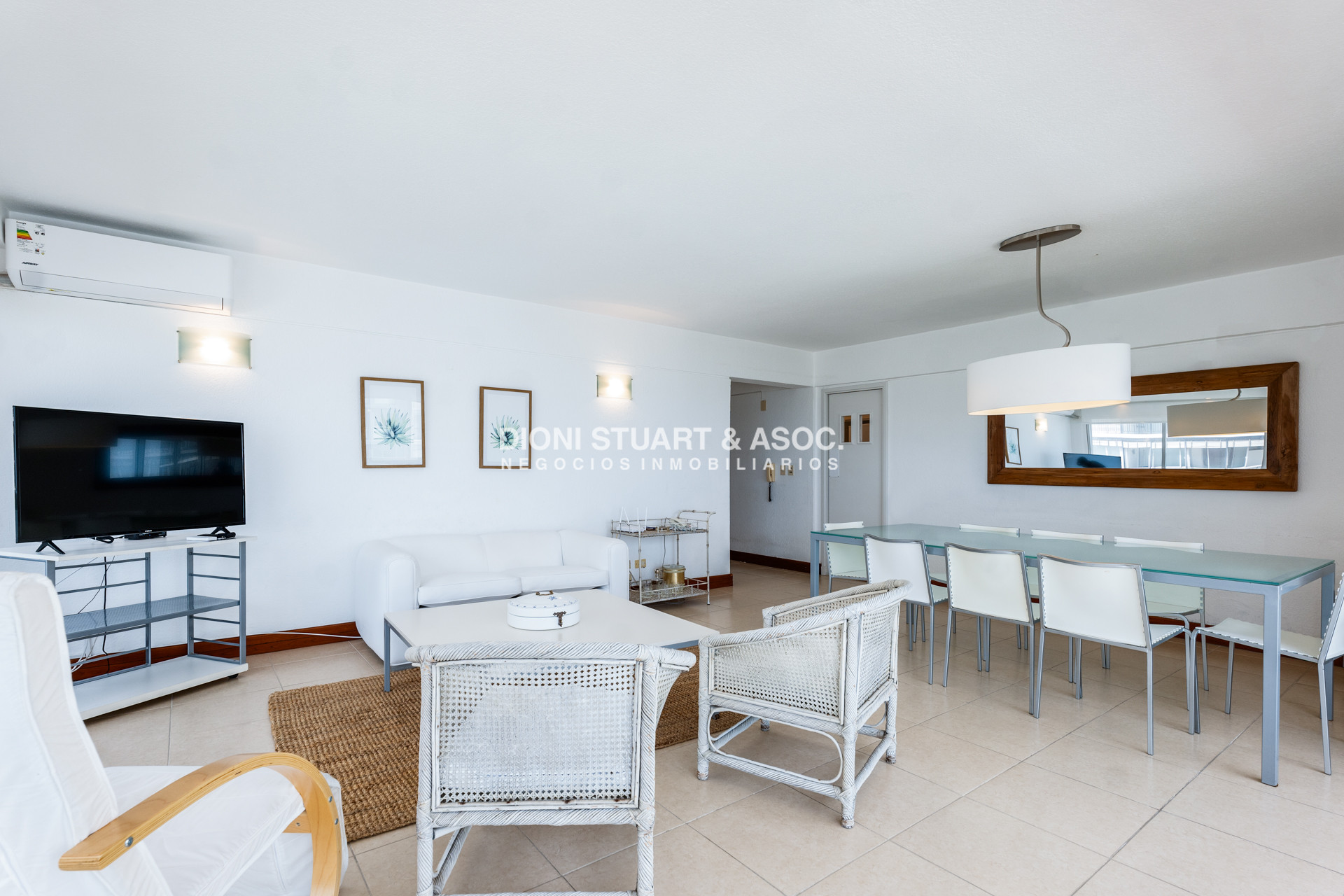 Apartamento ID.927 - DEPARTAMENTO EN PUNTA DEL ESTE CON VISTA AL MAR - 2 DORMITORIOS - TORRE PLAZA