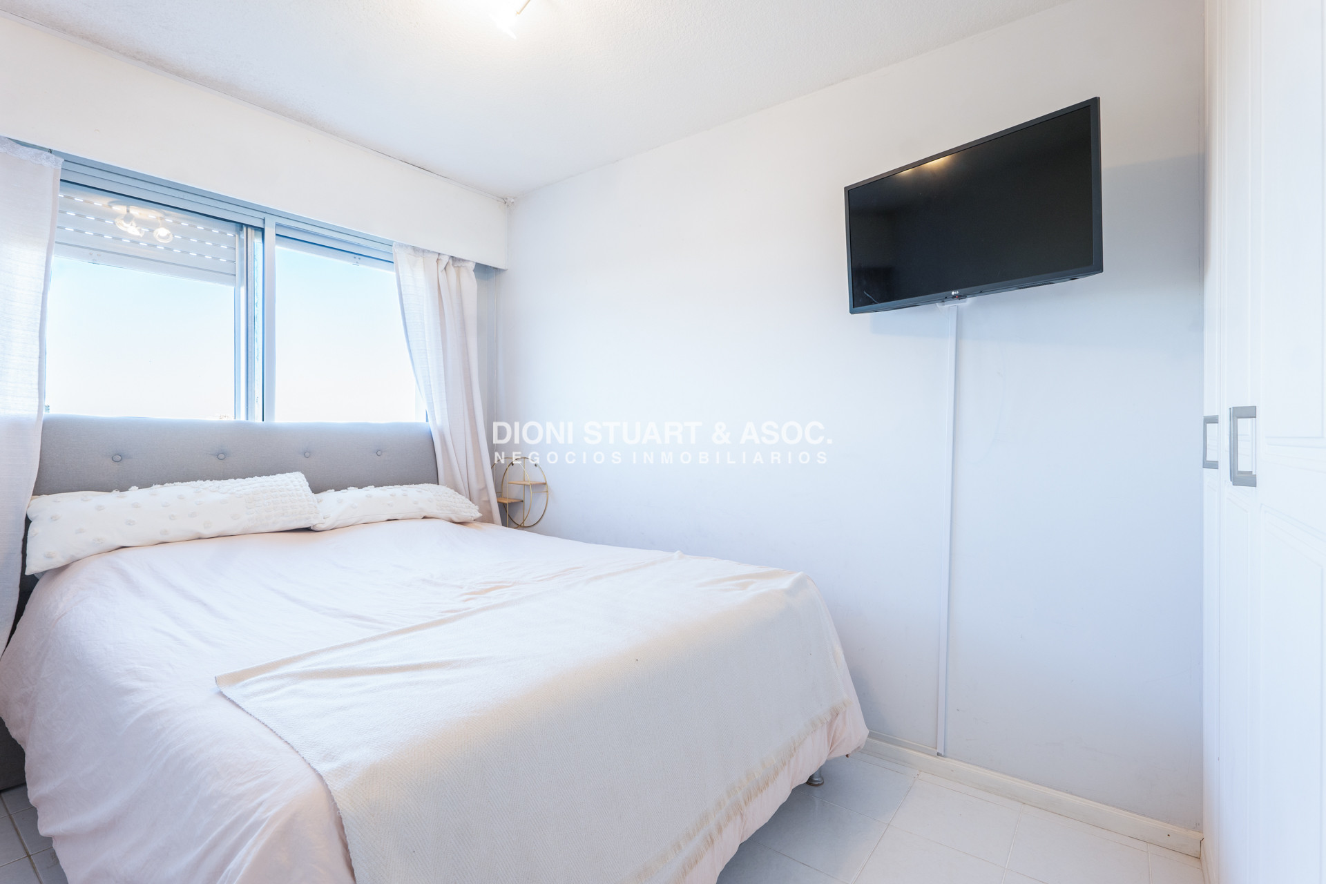Apartamento ID.922 - PENT HOUSE DUPLEX EN LA MANSA - 4 DORM Y DEP - COMPLEJO LINCOLN CENTER - TORRE WILSON