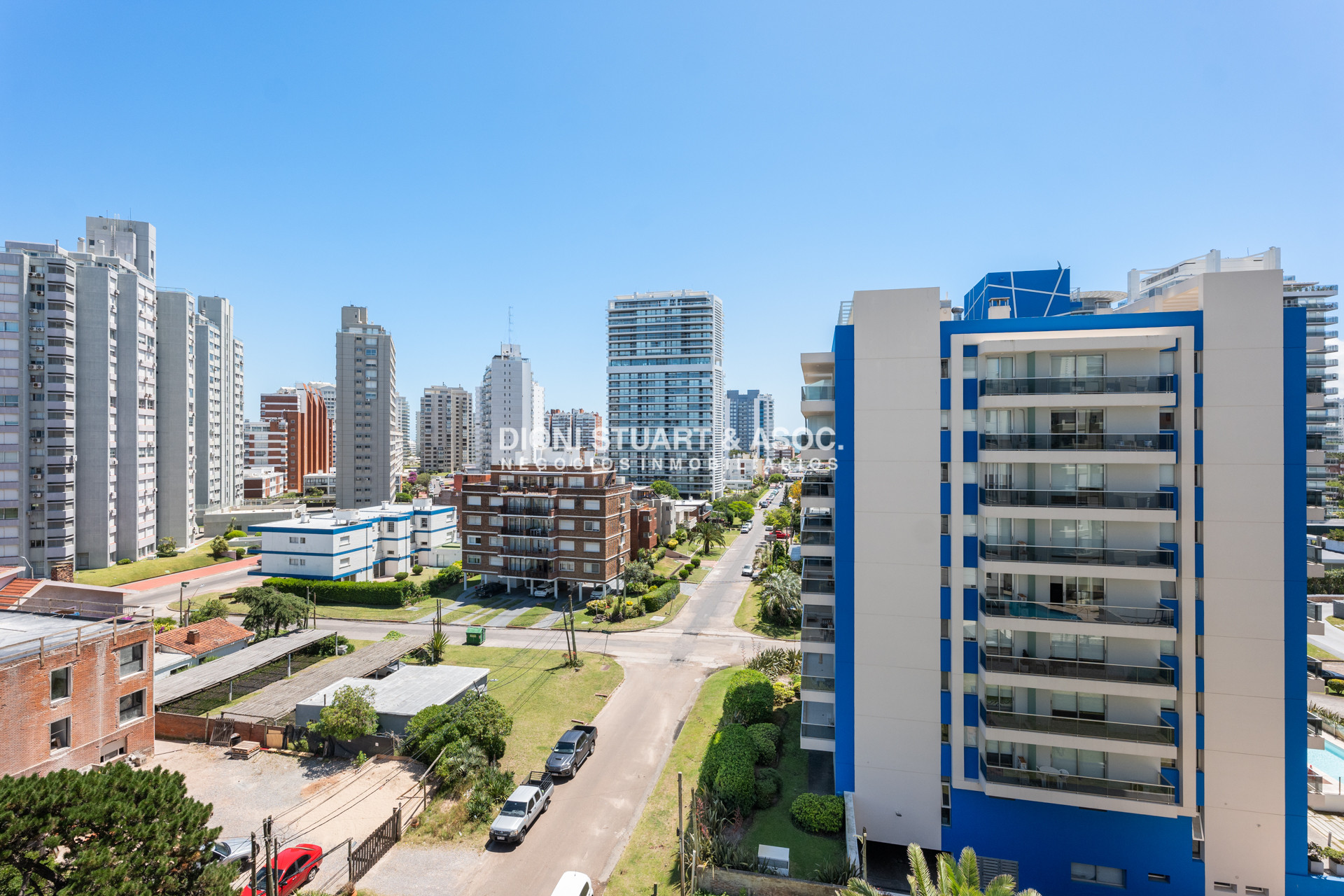 Apartamento ID.865 - APARTAMENTO CON VISTA AL MAR EN PLAYA BRAVA PUNTA DEL ESTE - 2 DORMITORIOS - EDIF. SIGLO SOL II - BAJAS EXPENSAS