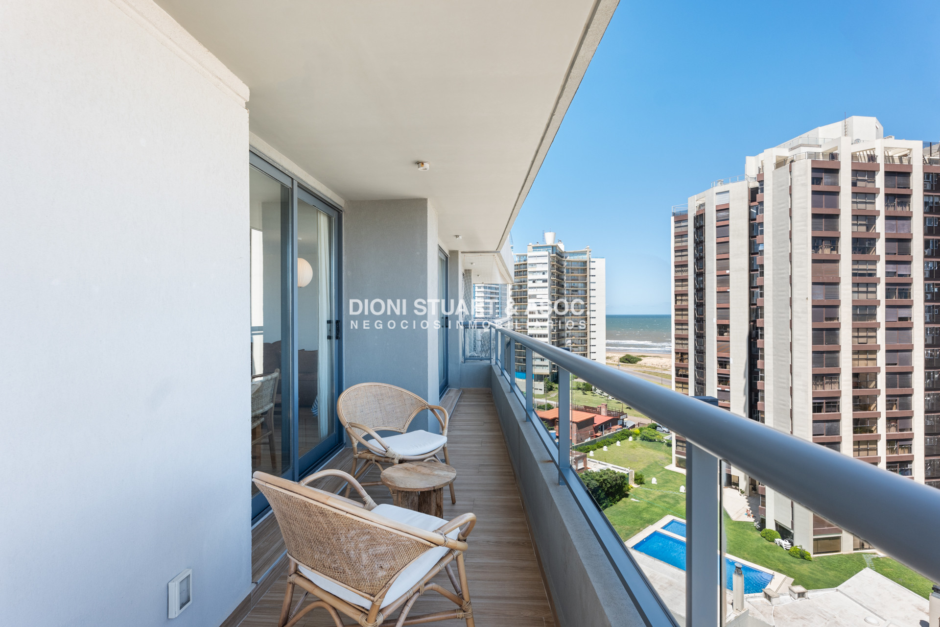 Apartamento ID.867 - APARTAMENTO EN PLAYA BRAVA PUNTA DEL ESTE - 2 DORMITORIOS - EDIF. SIGLO SOL II - BAJAS EXPENSAS